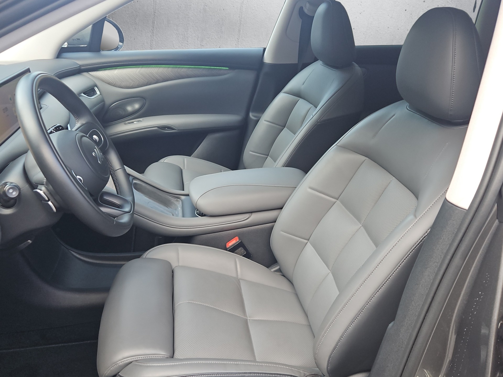 MG IM6 EV 100kWh Performance 21-image-8