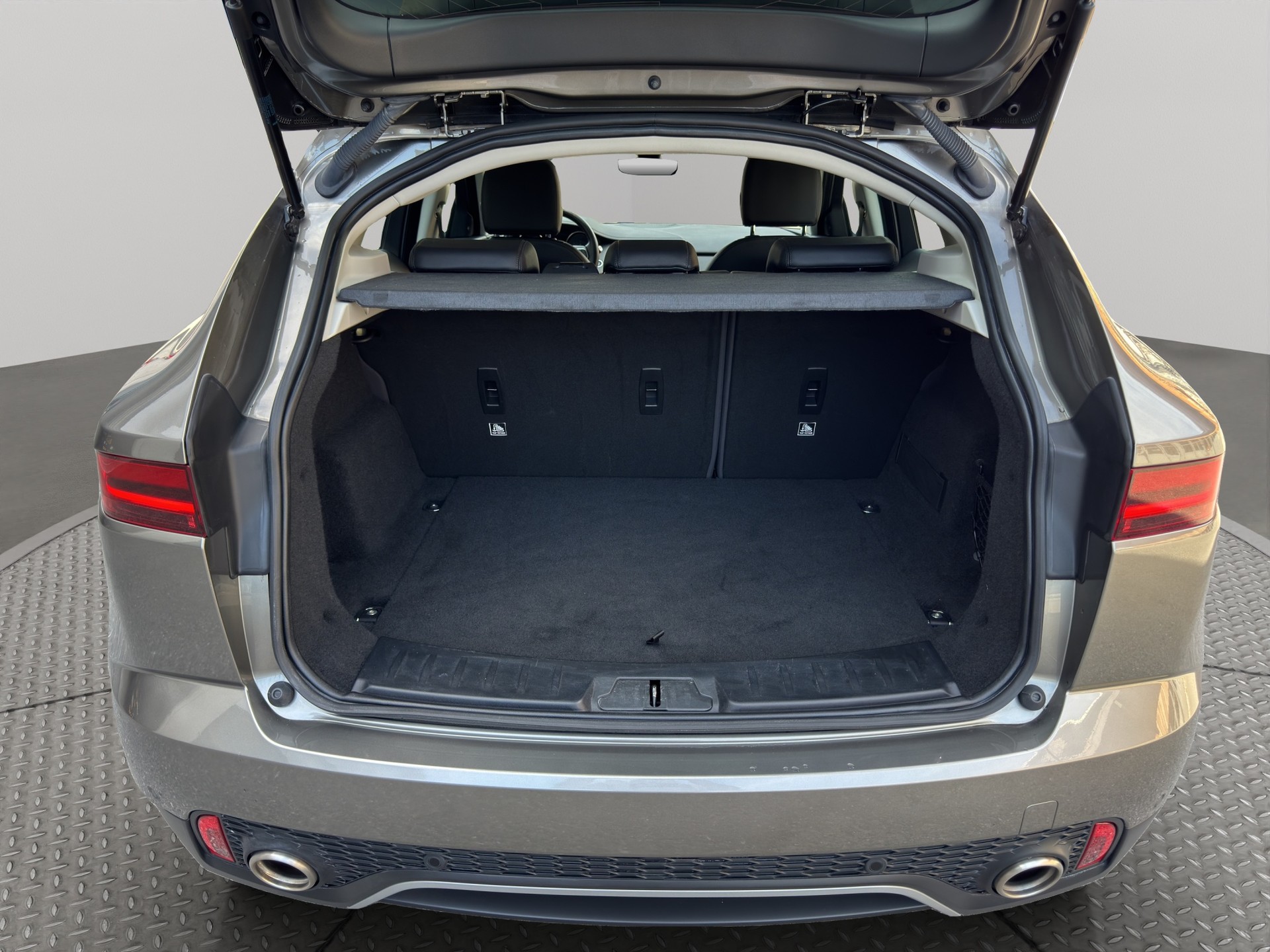 JAGUAR E-Pace 2.0 P250 R-Dynamic S AWD Automatik-image-5