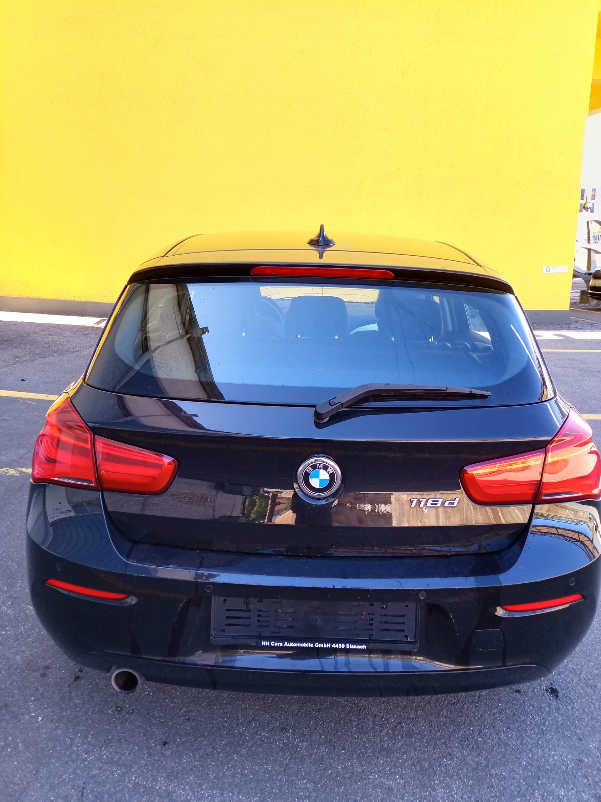 BMW 118d Urban Line Steptronic-image-7