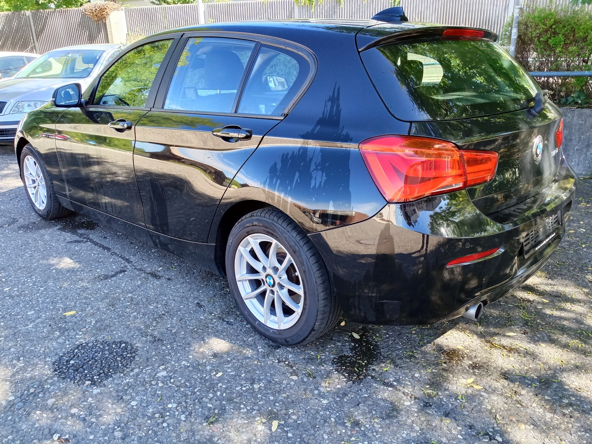 BMW 118d Urban Line Steptronic-image-4