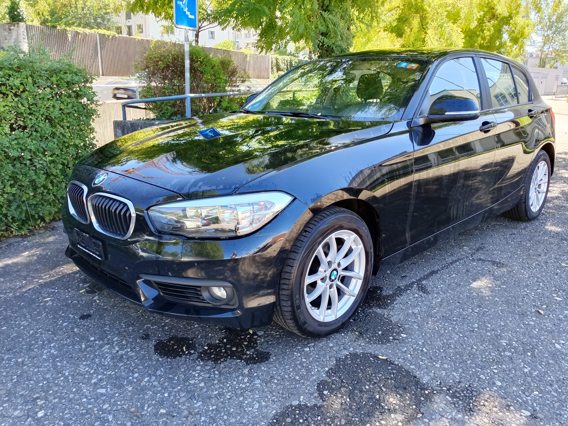 BMW 118d Urban Line Steptronic-image-3