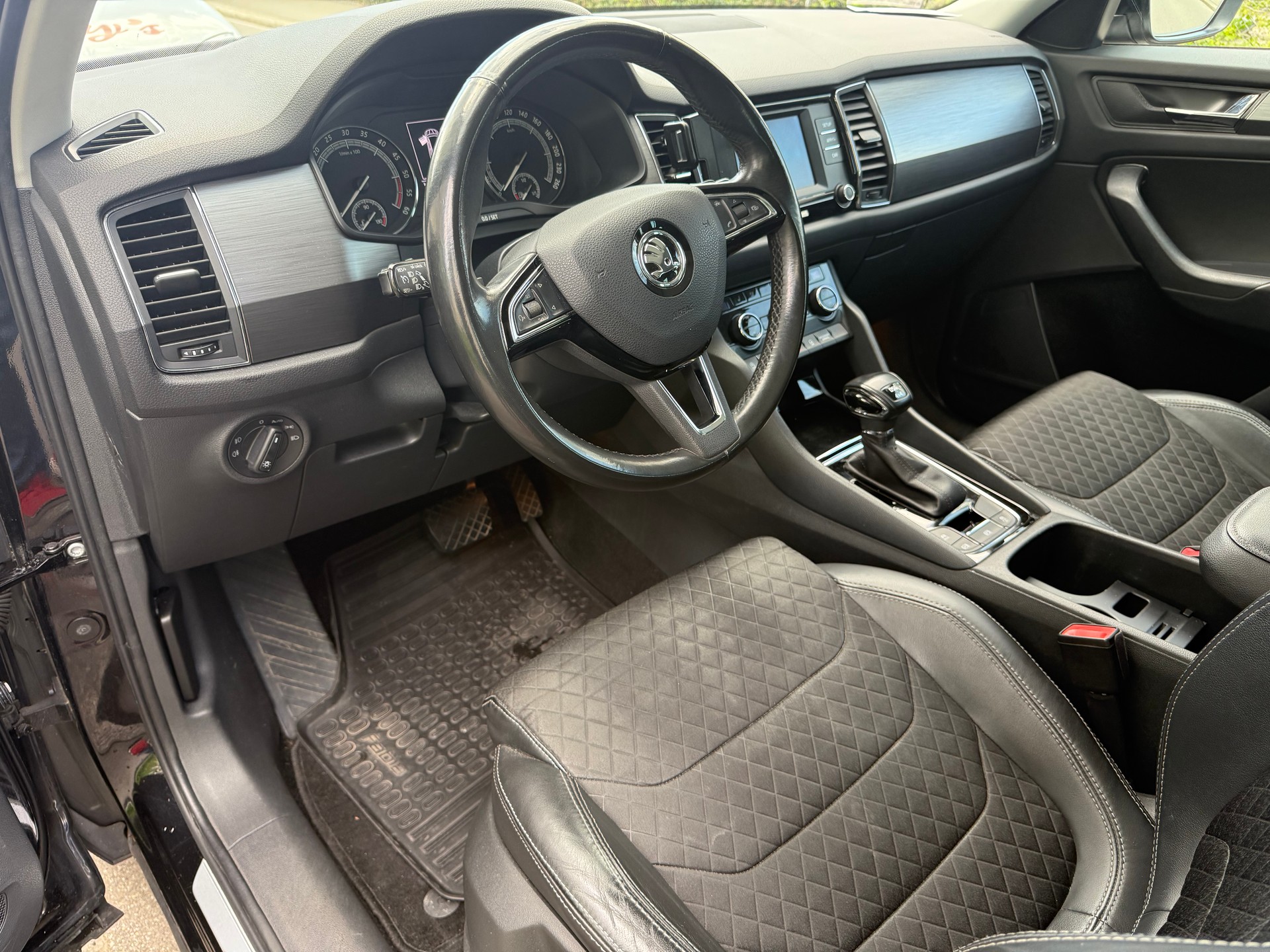 SKODA Kodiaq 2.0 TDI 4x4-image-4