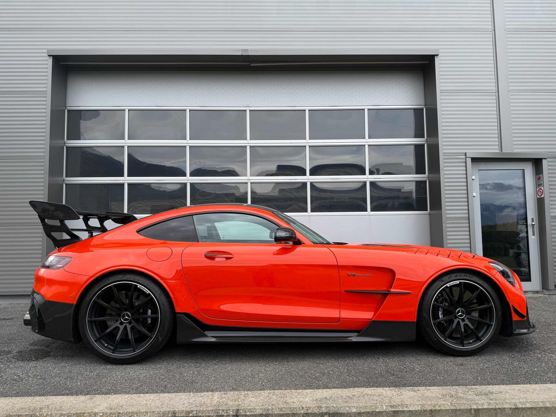 MERCEDES-BENZ AMG GT Black Series-image-0