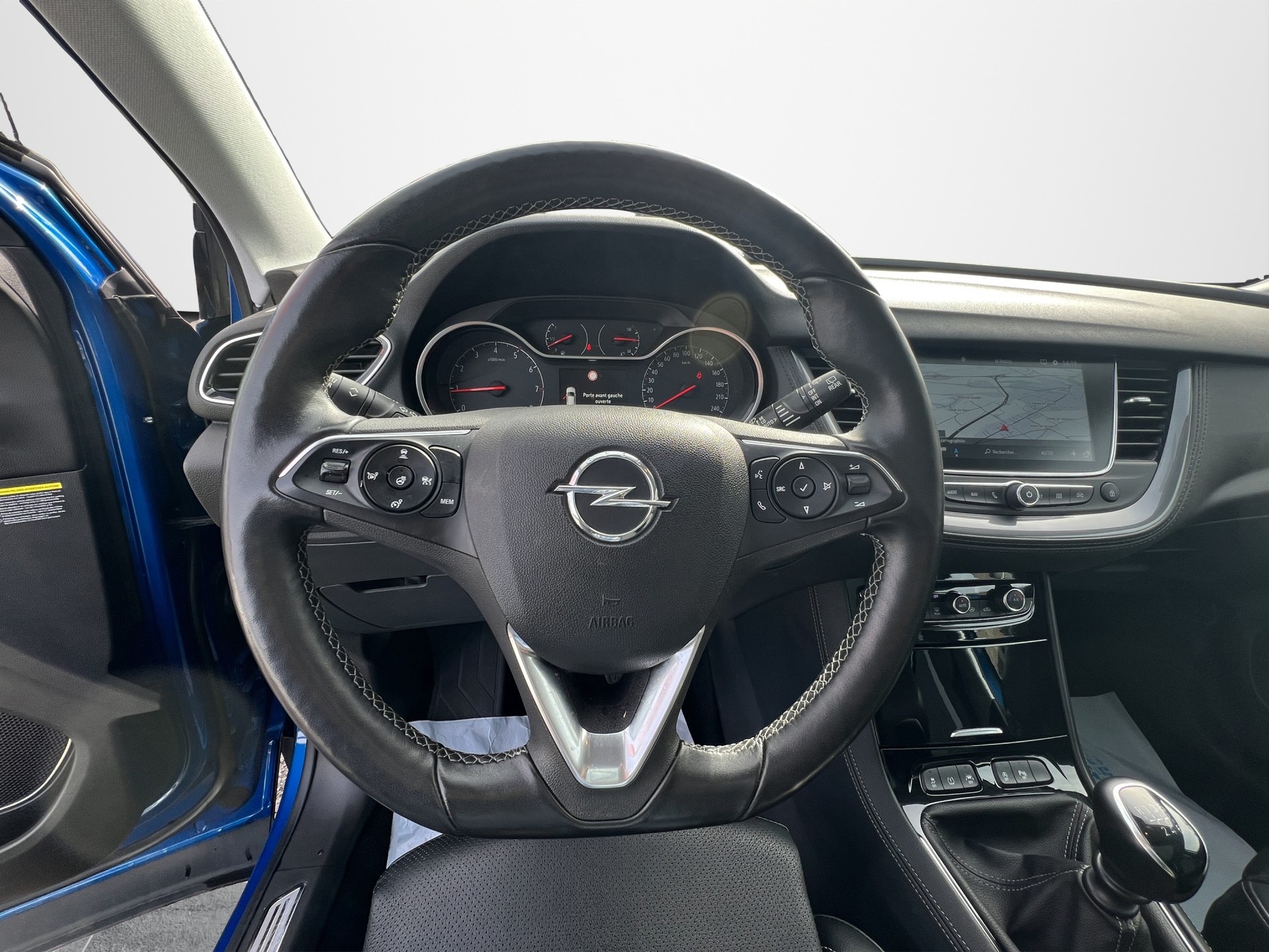 OPEL Grandland X 1.2i TP Ultimate-image-9