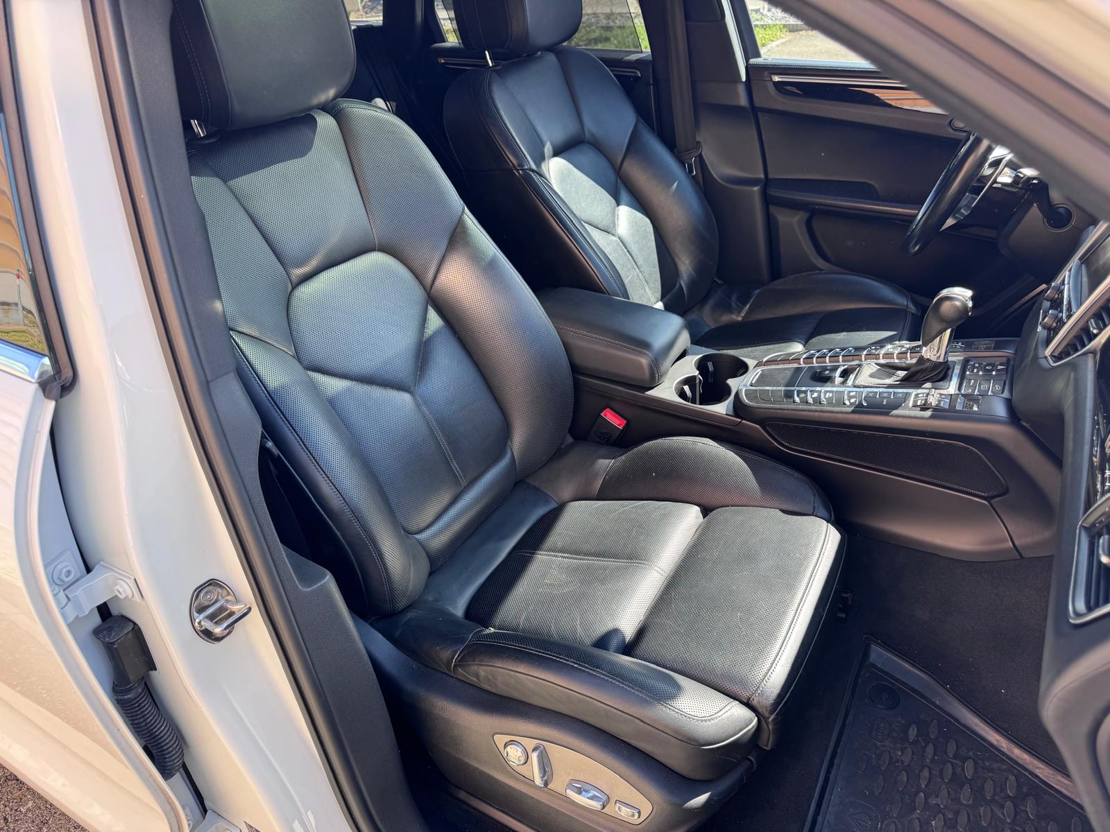 PORSCHE Macan S Diesel PDK-image-8