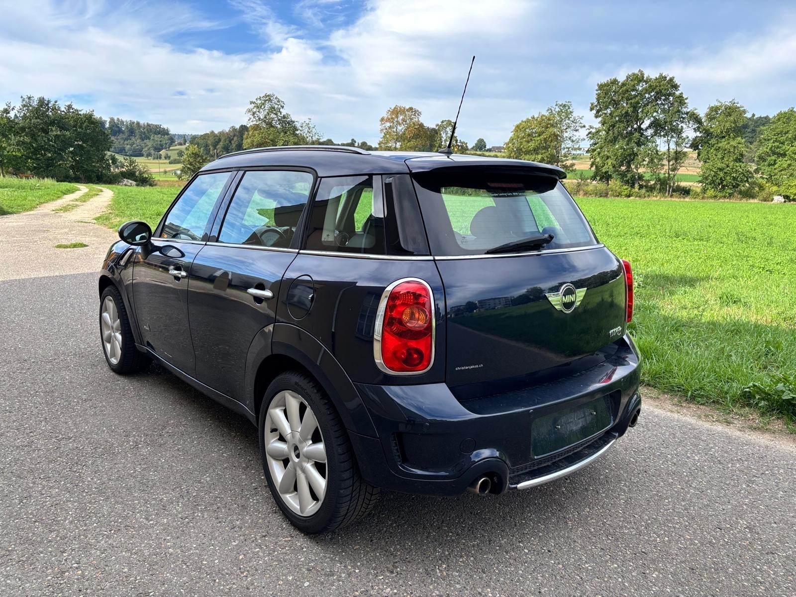 MINI Countryman Cooper S ALL4 Steptronic-image-5