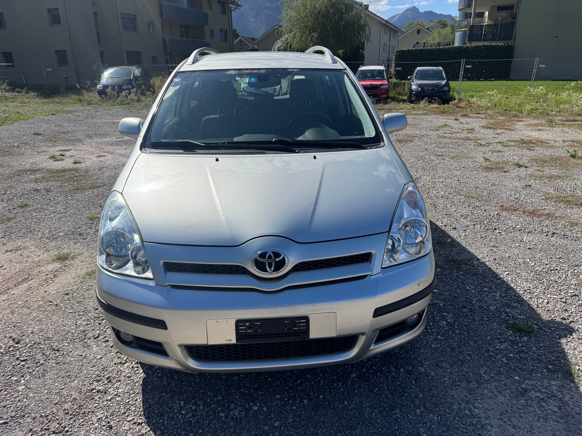 TOYOTA Corolla Verso 1.8 Linea Sol-image-2