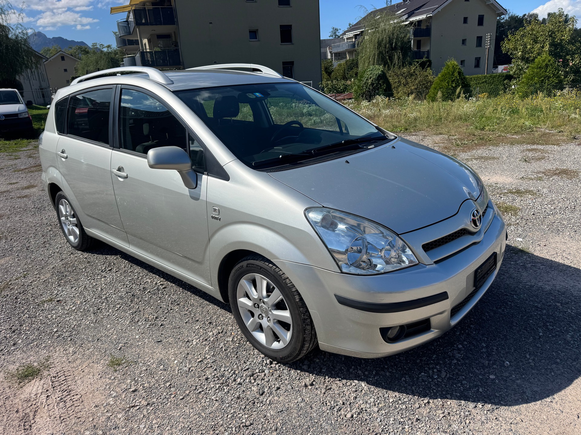 TOYOTA Corolla Verso 1.8 Linea Sol-image-1