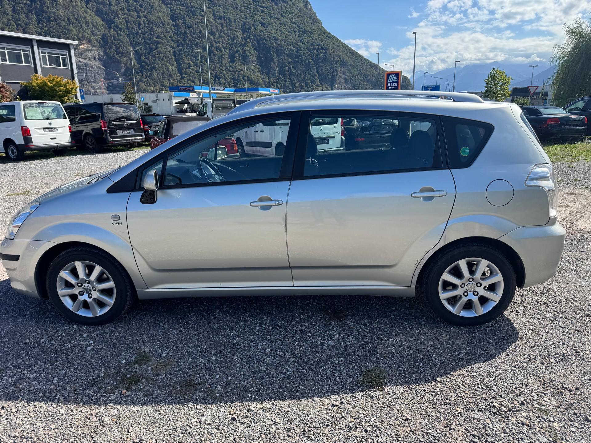 TOYOTA Corolla Verso 1.8 Linea Sol-image-7