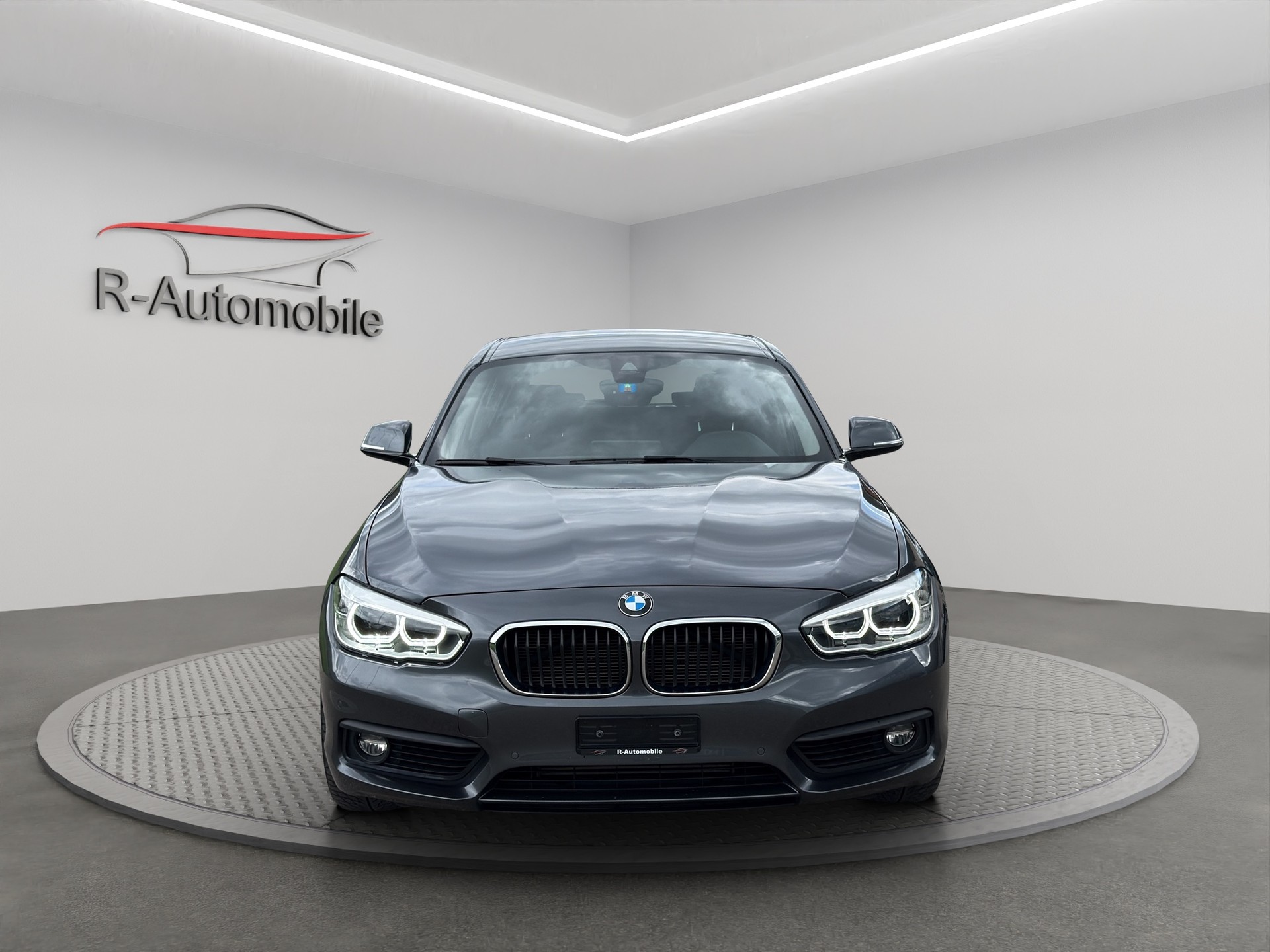 BMW 120d xDrive Steptronic-image-7