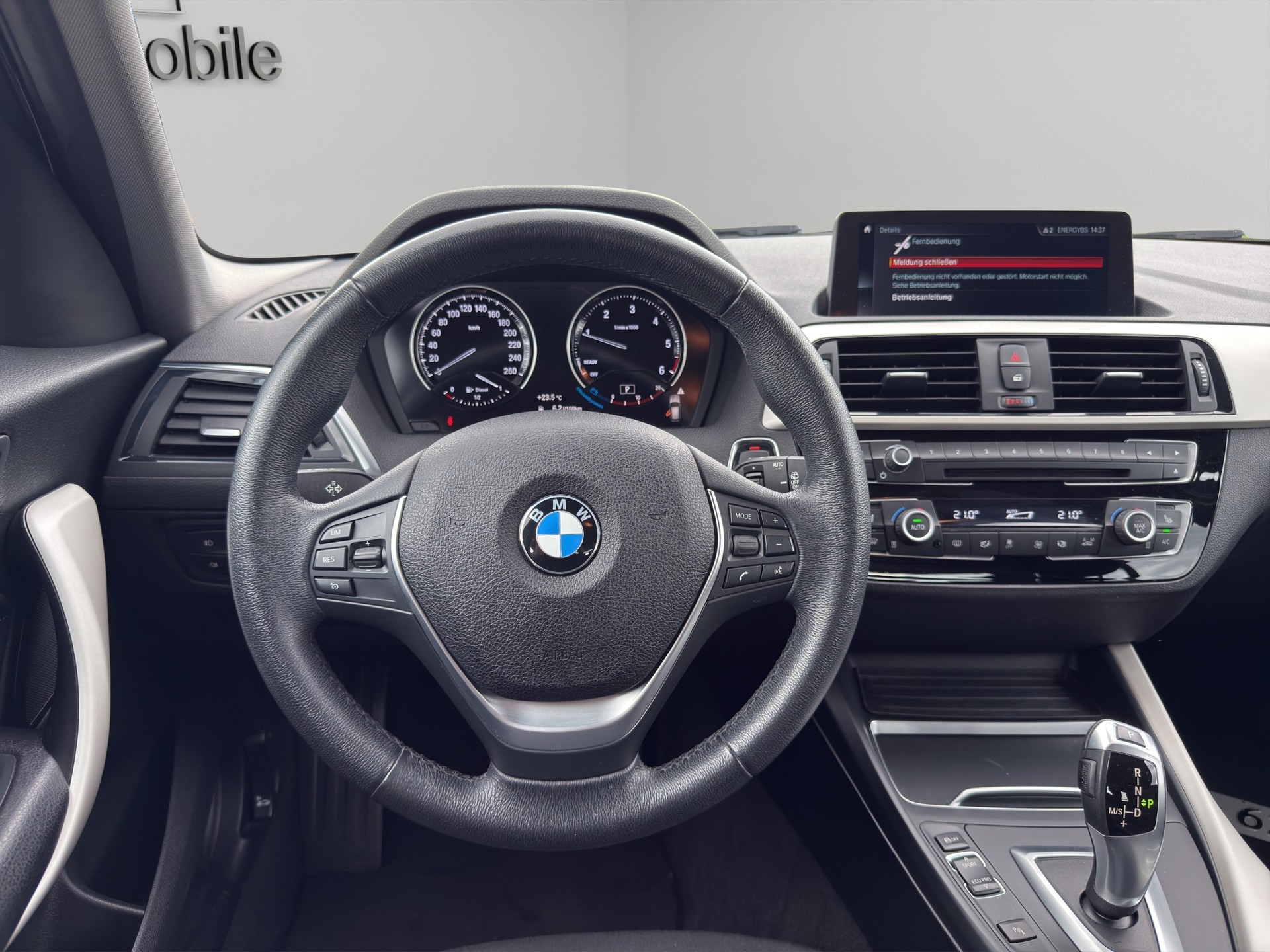 BMW 120d xDrive Steptronic-image-10