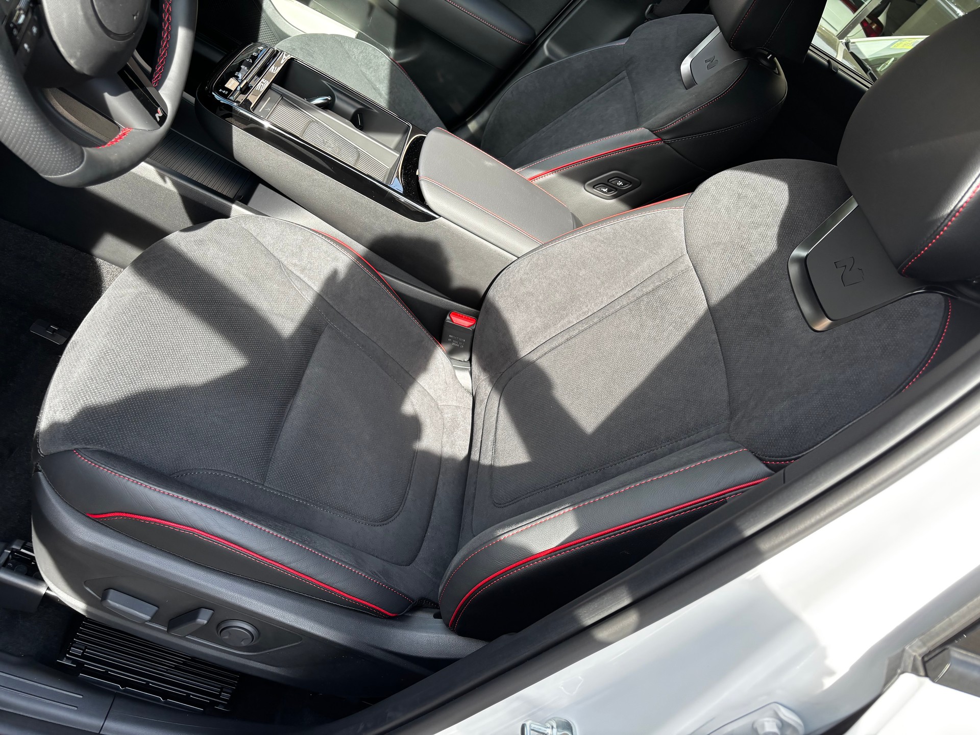 HYUNDAI Tucson 1.6 TGDI N Line LUX pack 4WD DCT-image-8