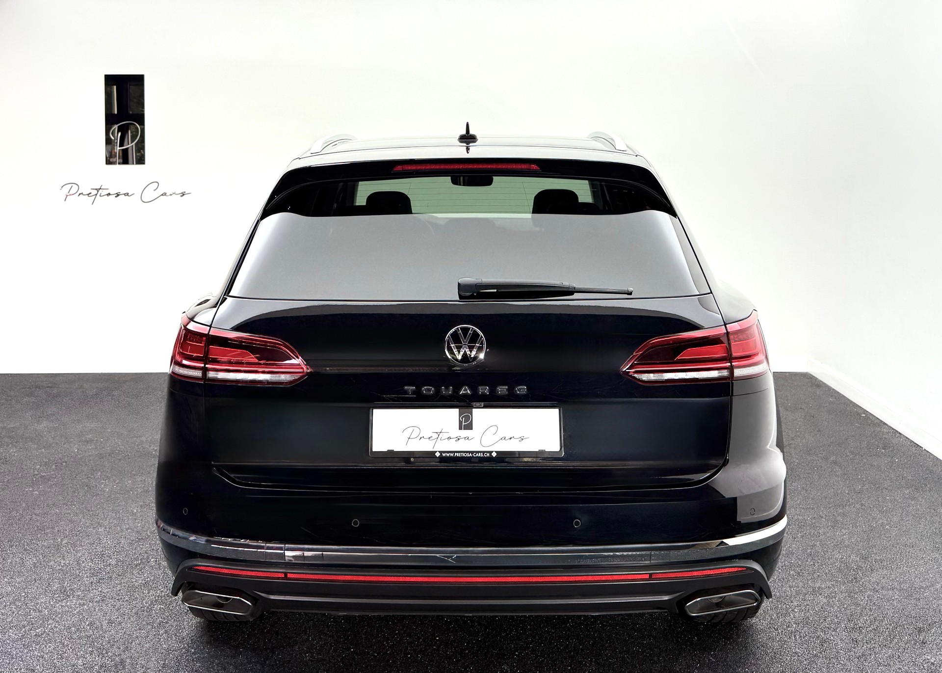VW Touareg 3.0 TDI Elegance Tiptronic-image-5