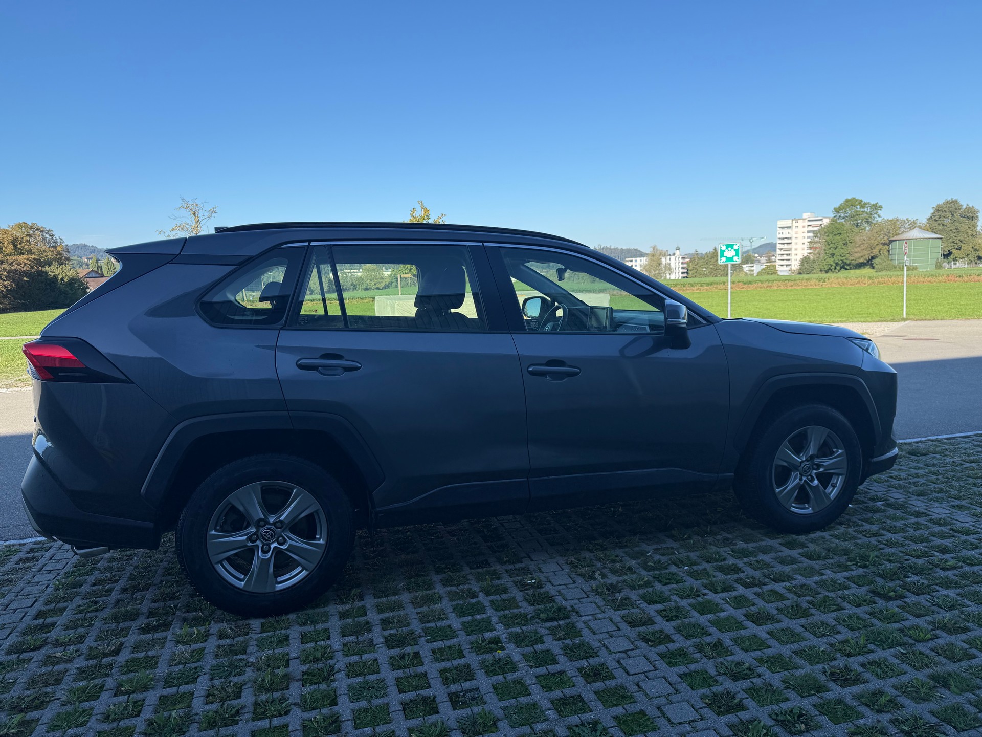 TOYOTA RAV-4 2.5 HSD Trend e-CVT 4WD-image-20
