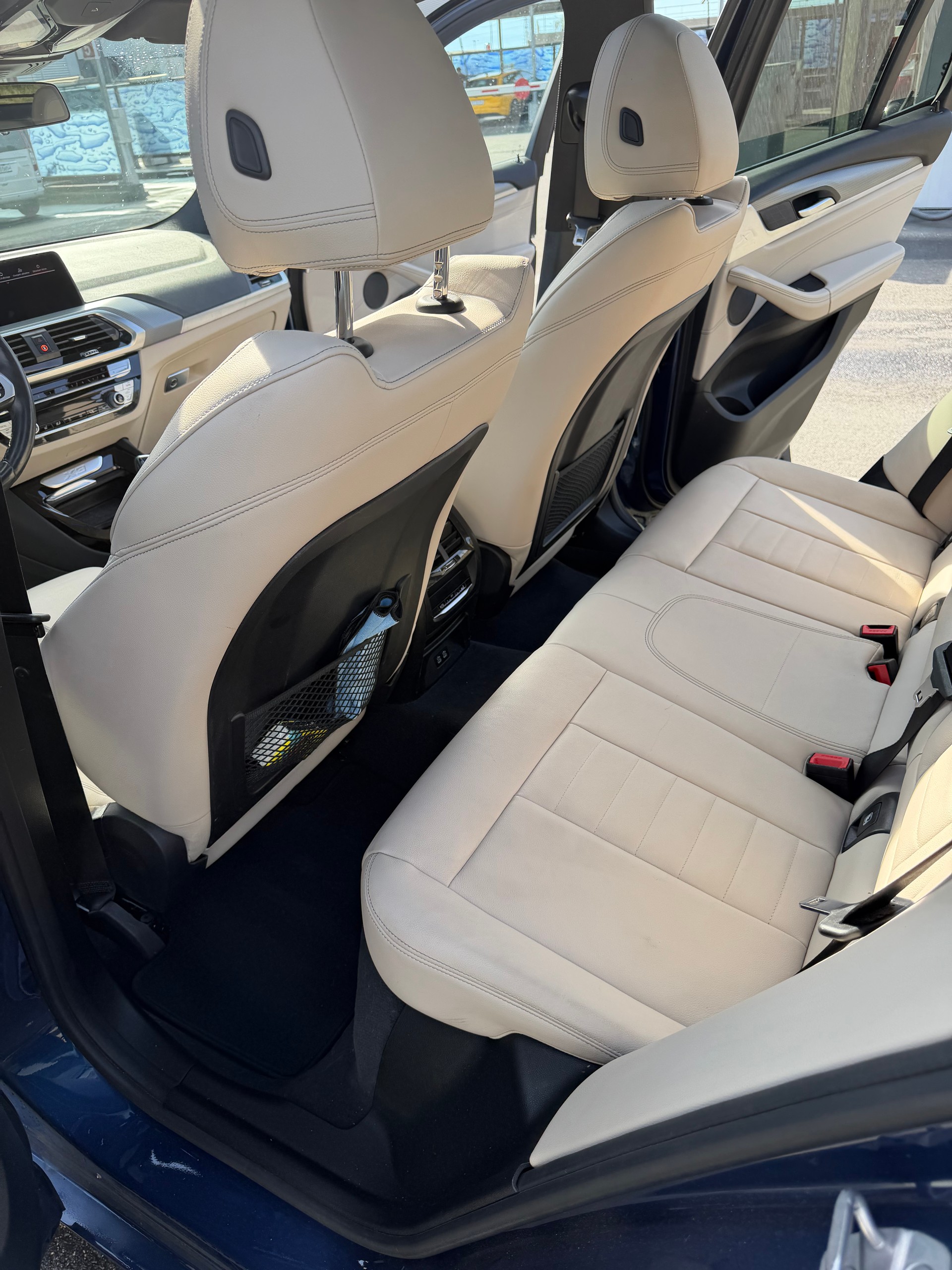 BMW 20d xDrive-image-4