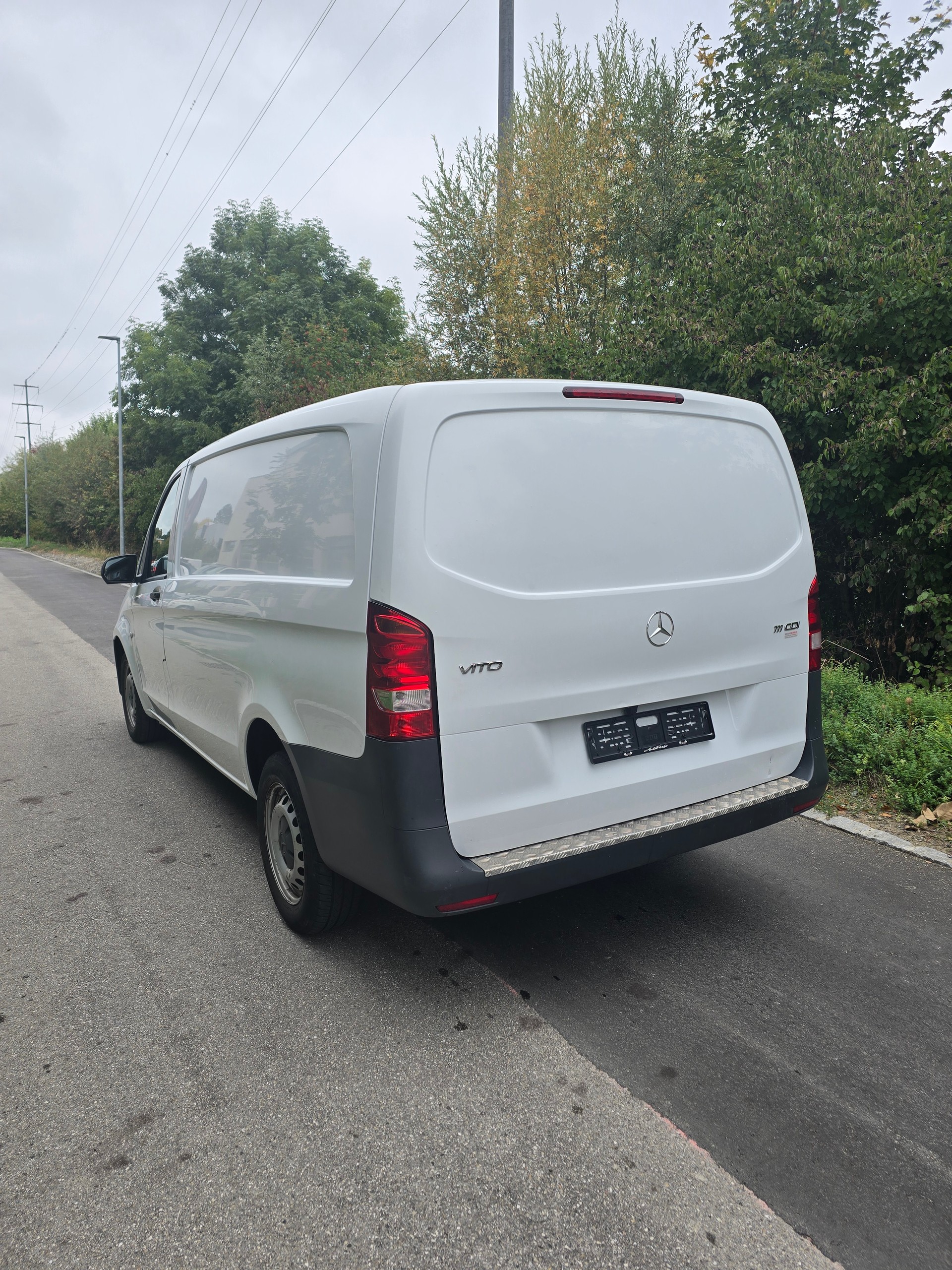 MERCEDES-BENZ Vito 111 CDI L Euro 5-image-3