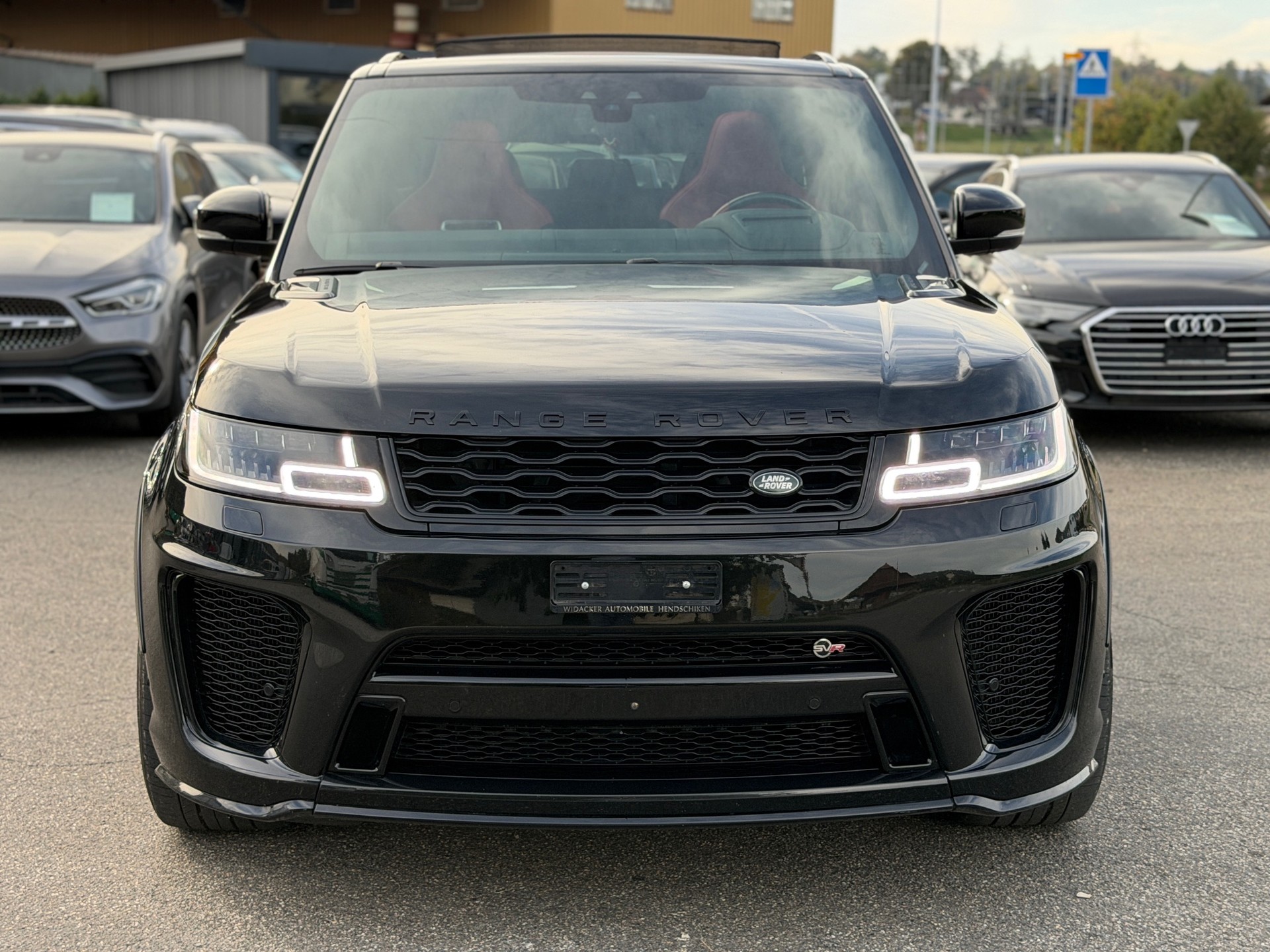 LAND ROVER Range Rover Sport 5.0 V8 S/C SVR Automatic-image-1