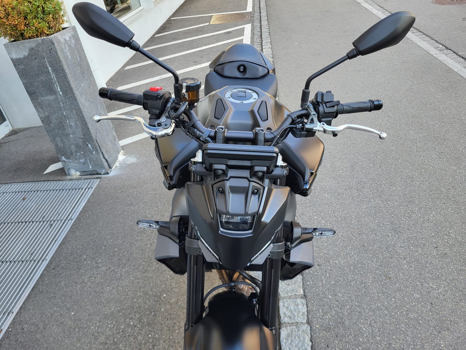YAMAHA MT-09 Y-AMT (35kW)-image-8