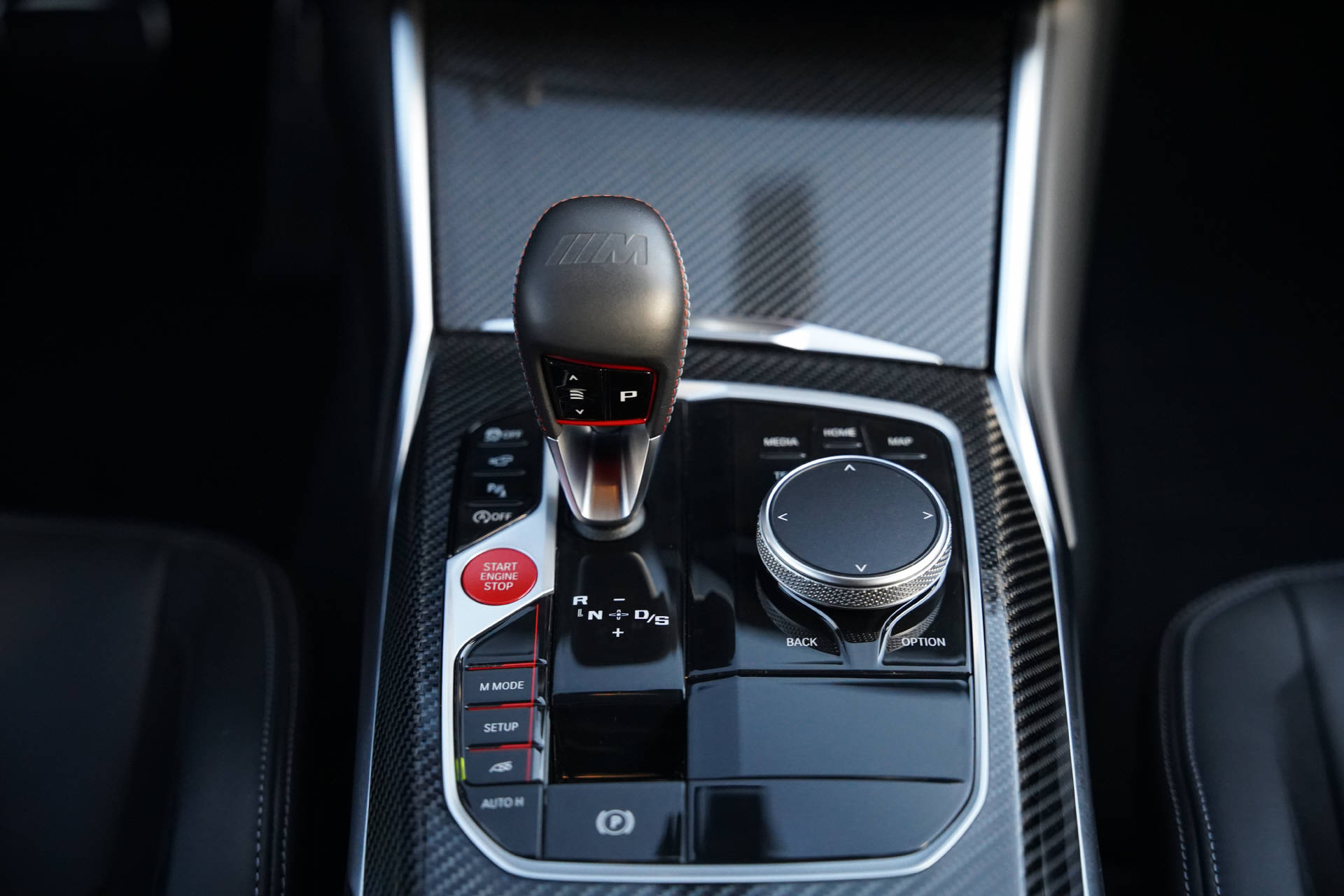 BMW M3 Touring xDrive Competition M LCI Irish Green-image-13