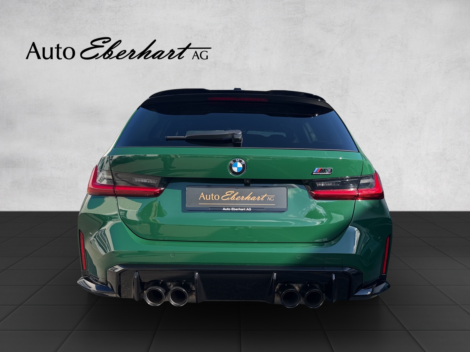 BMW M3 Touring xDrive Competition M LCI Irish Green-image-4