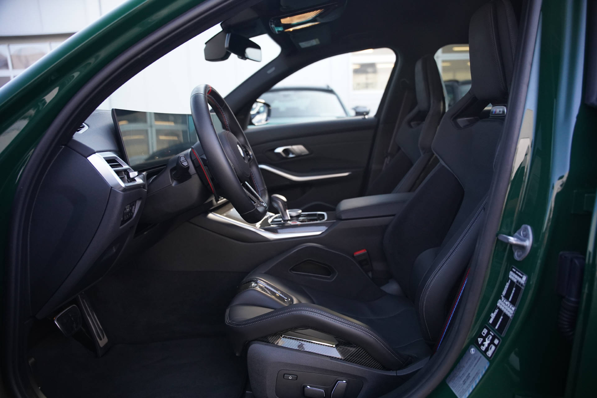 BMW M3 Touring xDrive Competition M LCI Irish Green-image-7