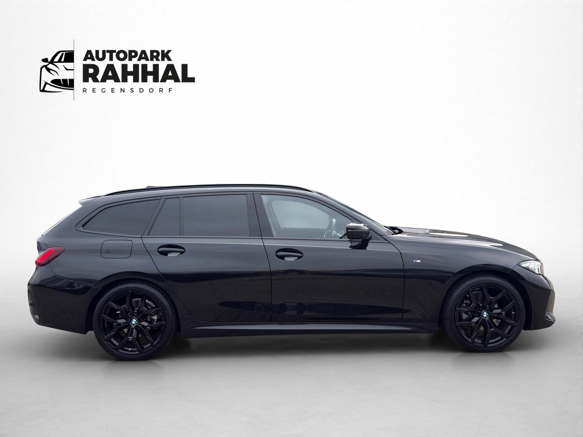 BMW 320d xDrive 48V Touring Steptronic M Sport * AHK *-image-5