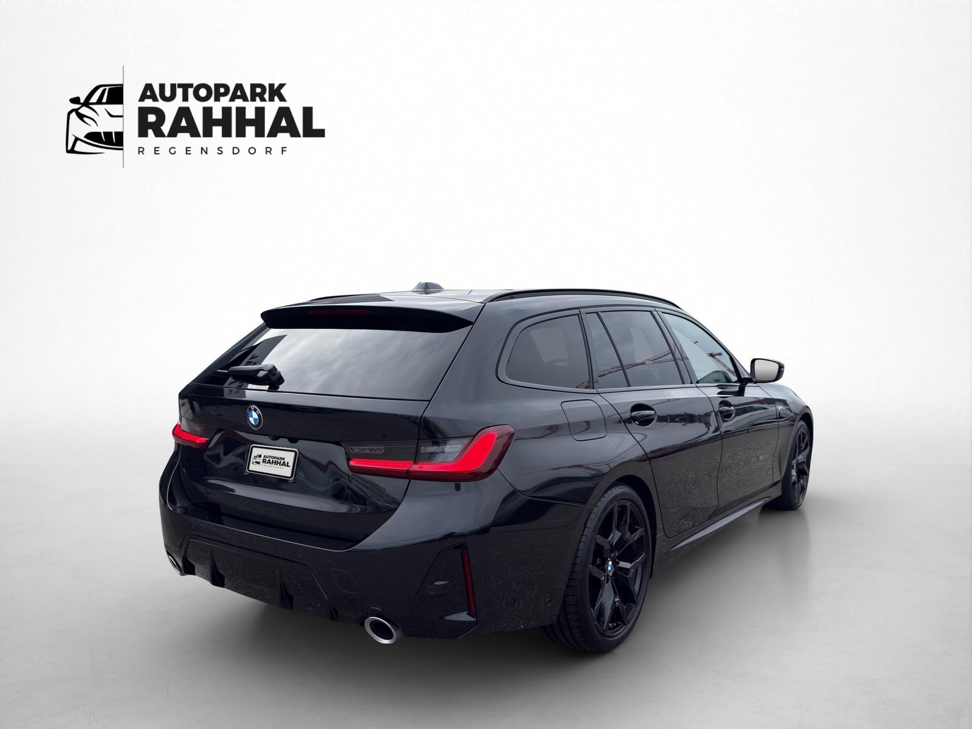 BMW 320d xDrive 48V Touring Steptronic M Sport * AHK *-image-6