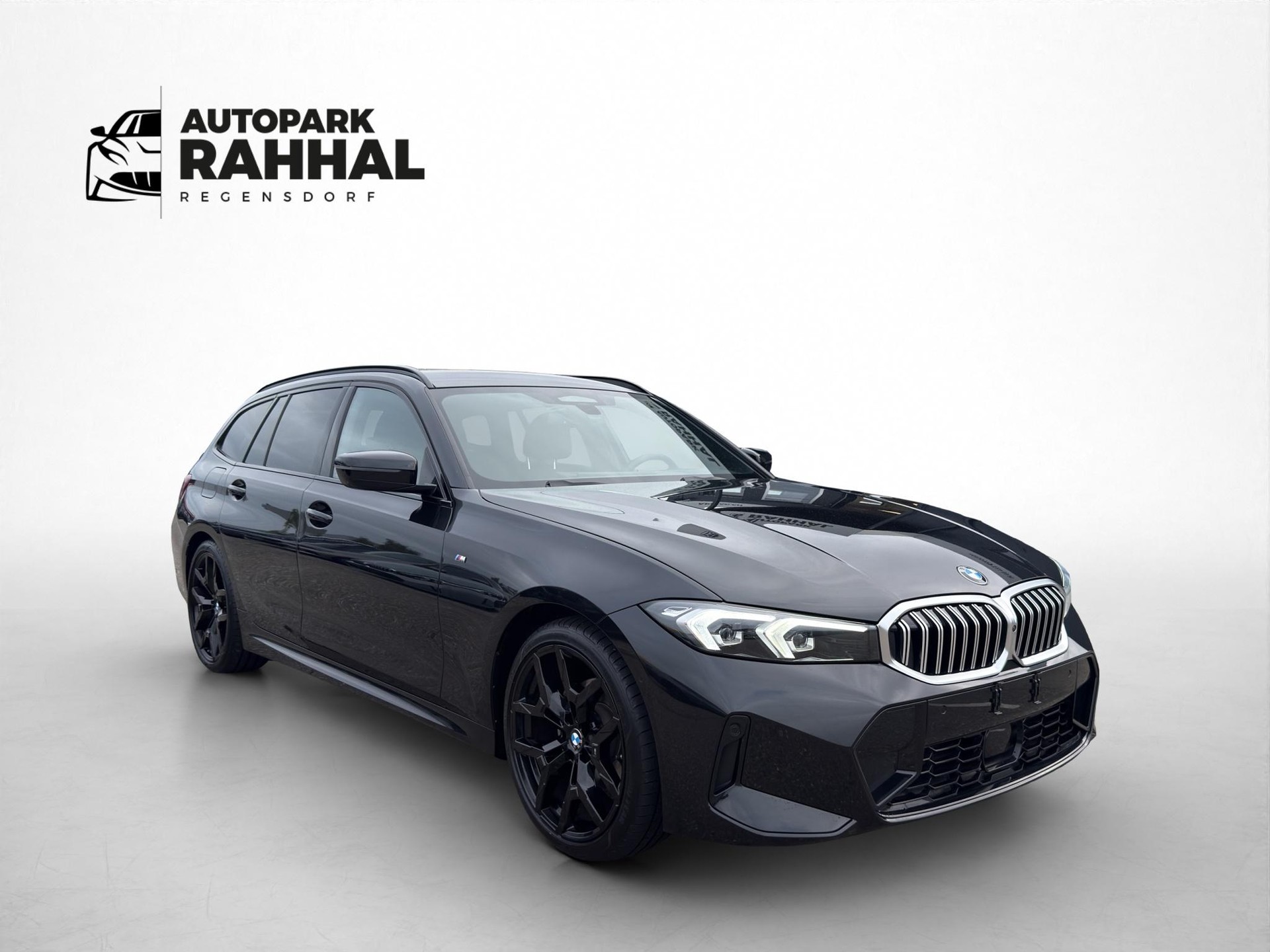 BMW 320d xDrive 48V Touring Steptronic M Sport * AHK *-image-4