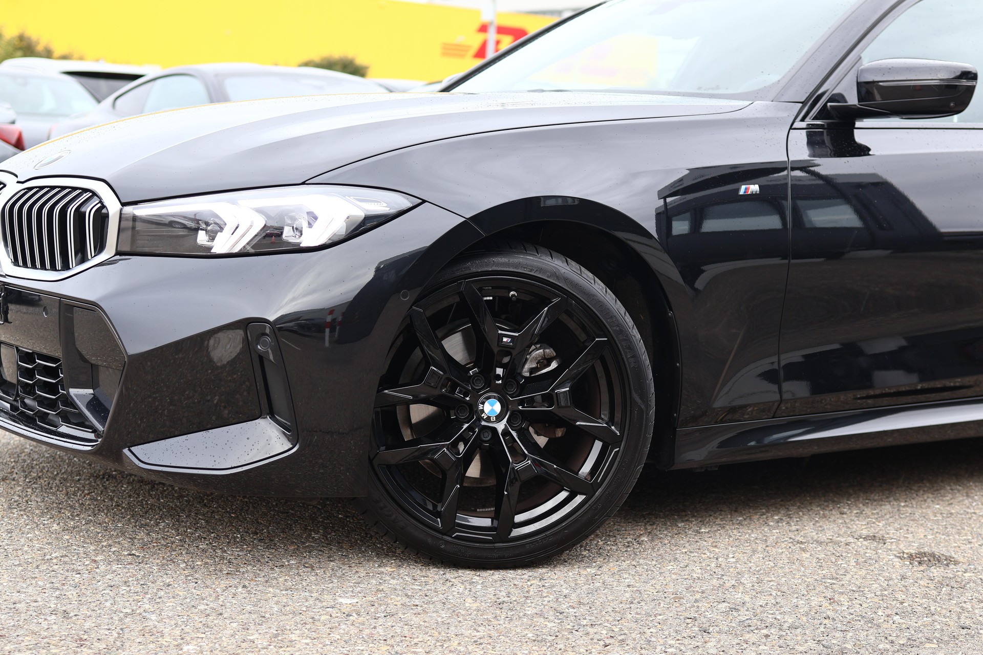 BMW 320d xDrive 48V Touring Steptronic M Sport * AHK *-image-2