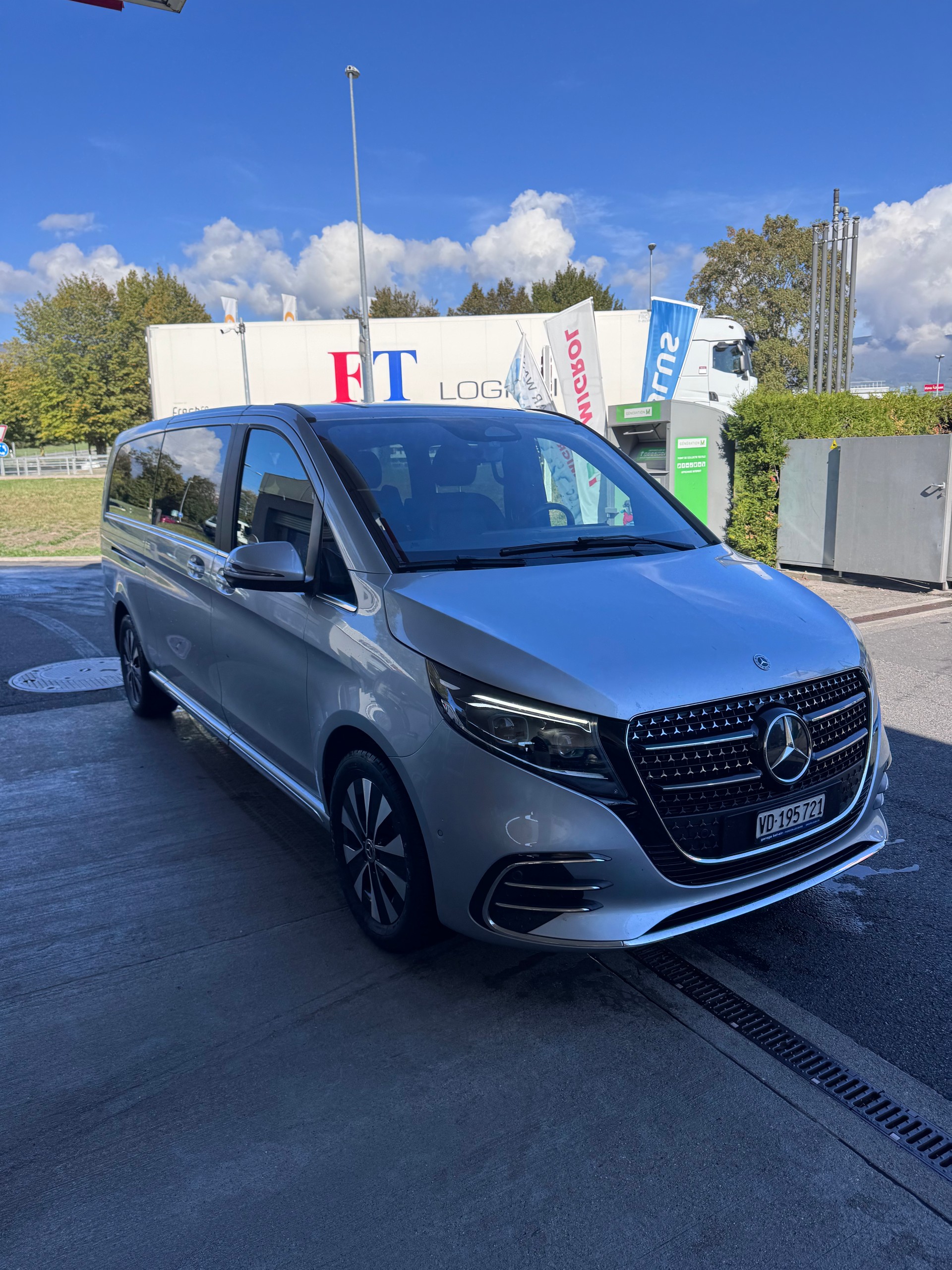 MERCEDES-BENZ V 300 D Exclusive EL AWD-image-0