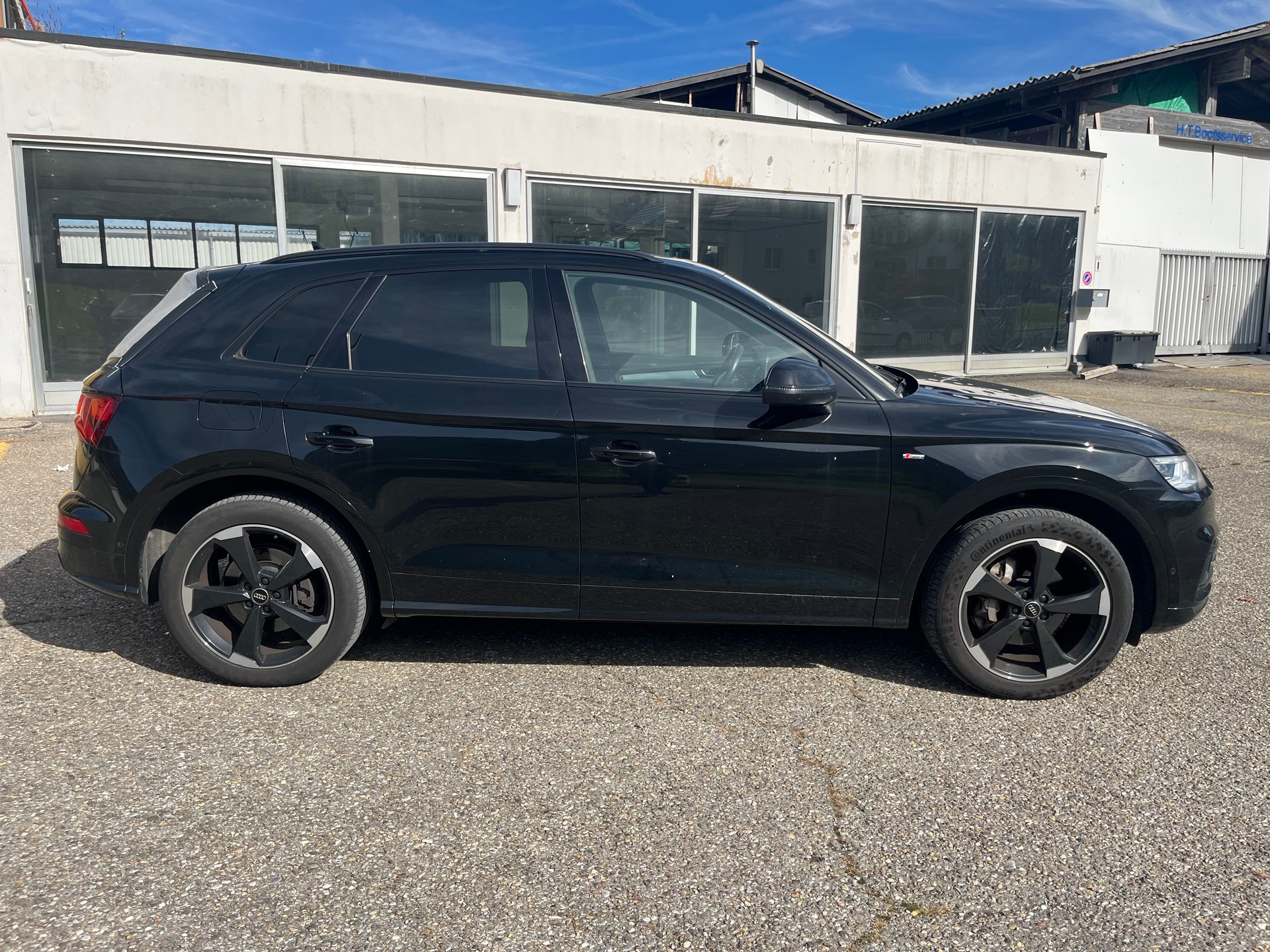 AUDI Q5 45 TFSI sport quattro S-tronic-image-3