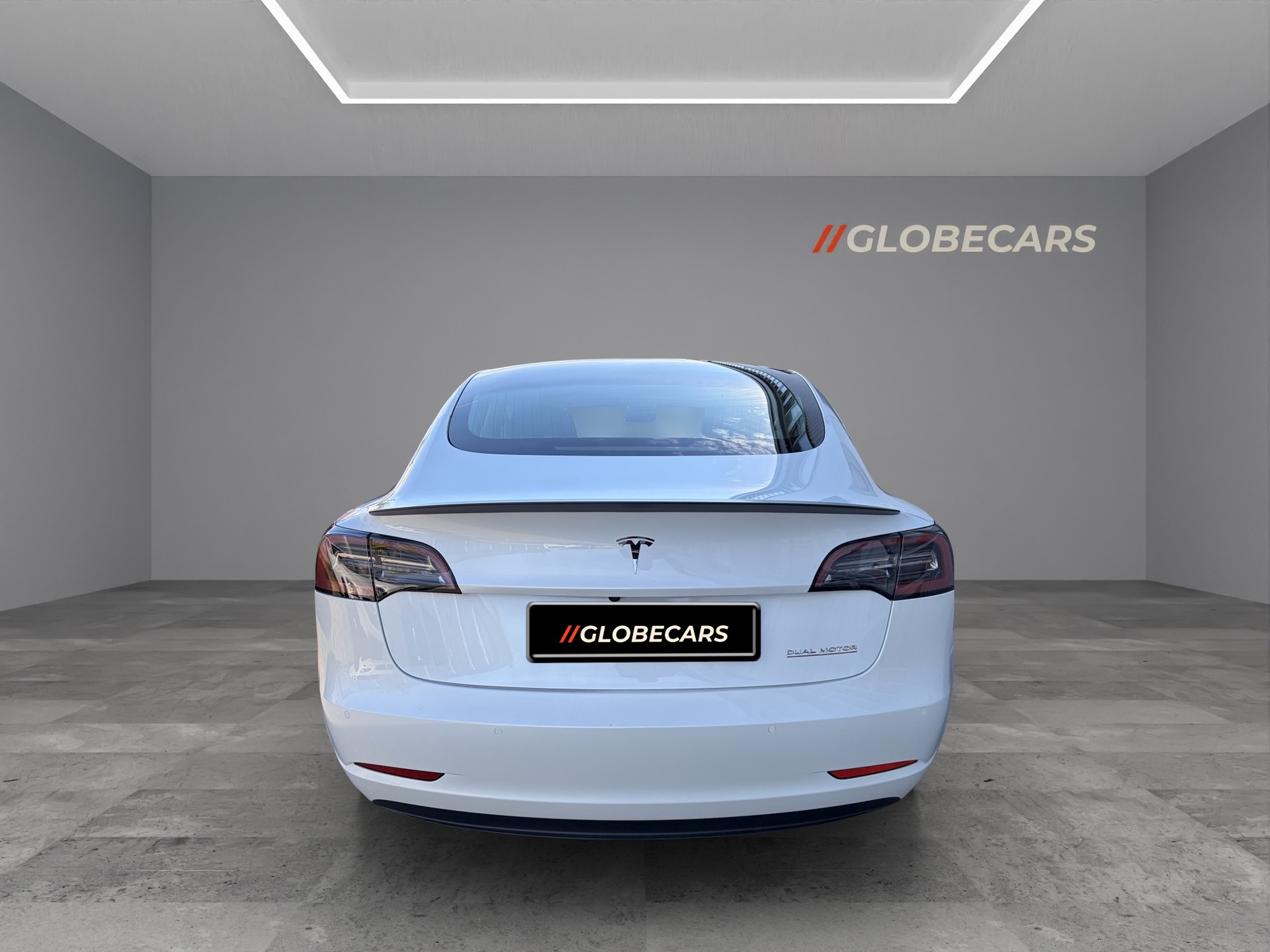 TESLA Model 3 Performance Dual Motor AWD (CH-Fahrzeug)-image-4