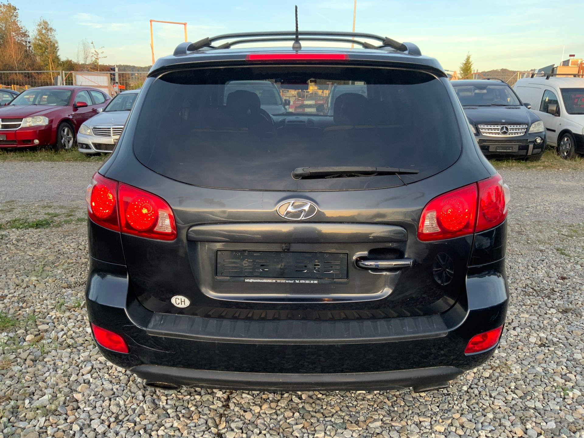 HYUNDAI Santa Fe 2.2 CRDi Premium 4WD Automatic-image-5
