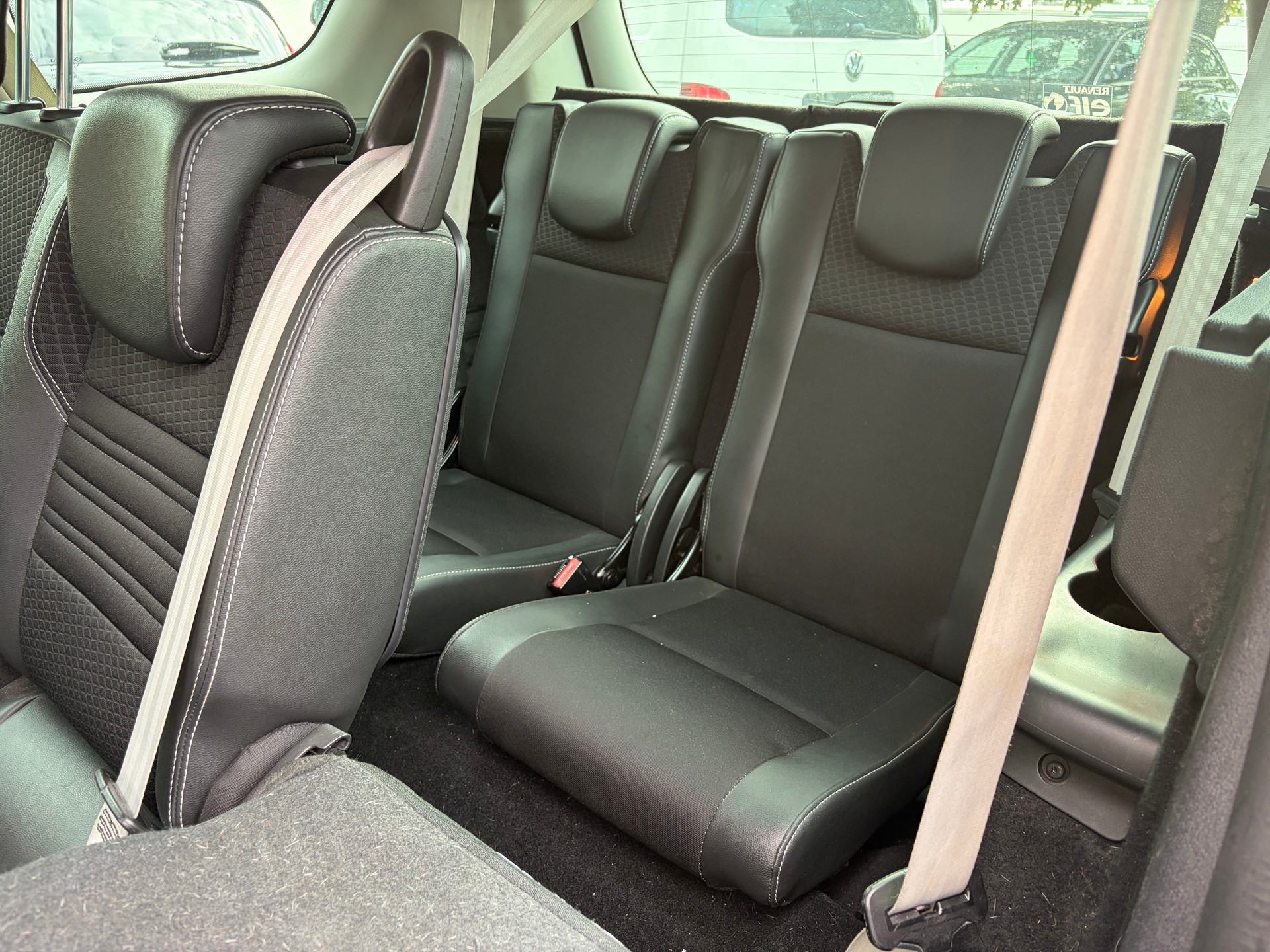 RENAULT Grand Scénic 1.6 dCi Bose-image-13