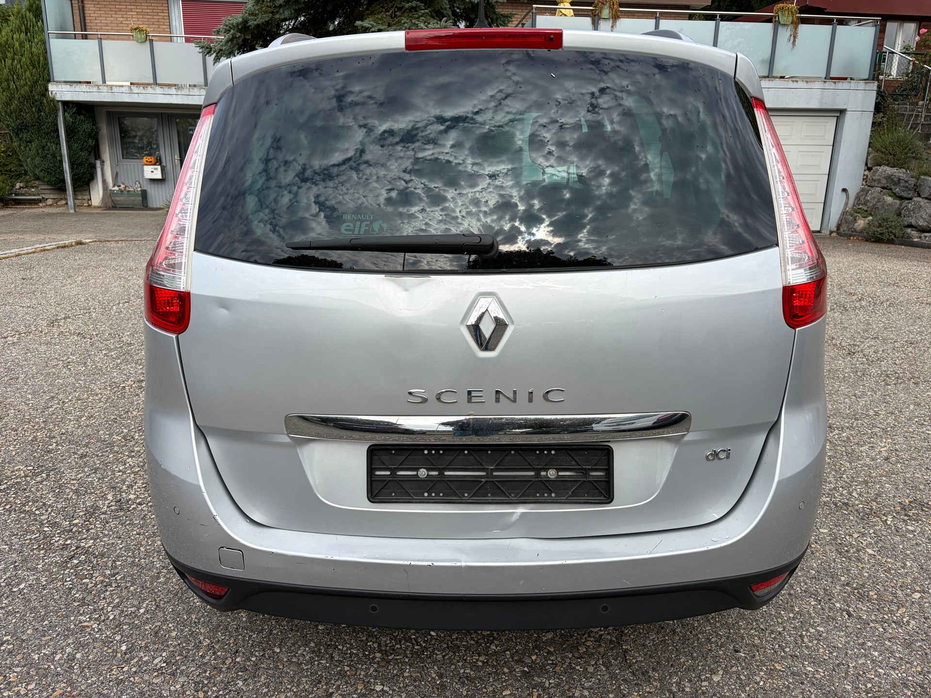 RENAULT Grand Scénic 1.6 dCi Bose-image-6