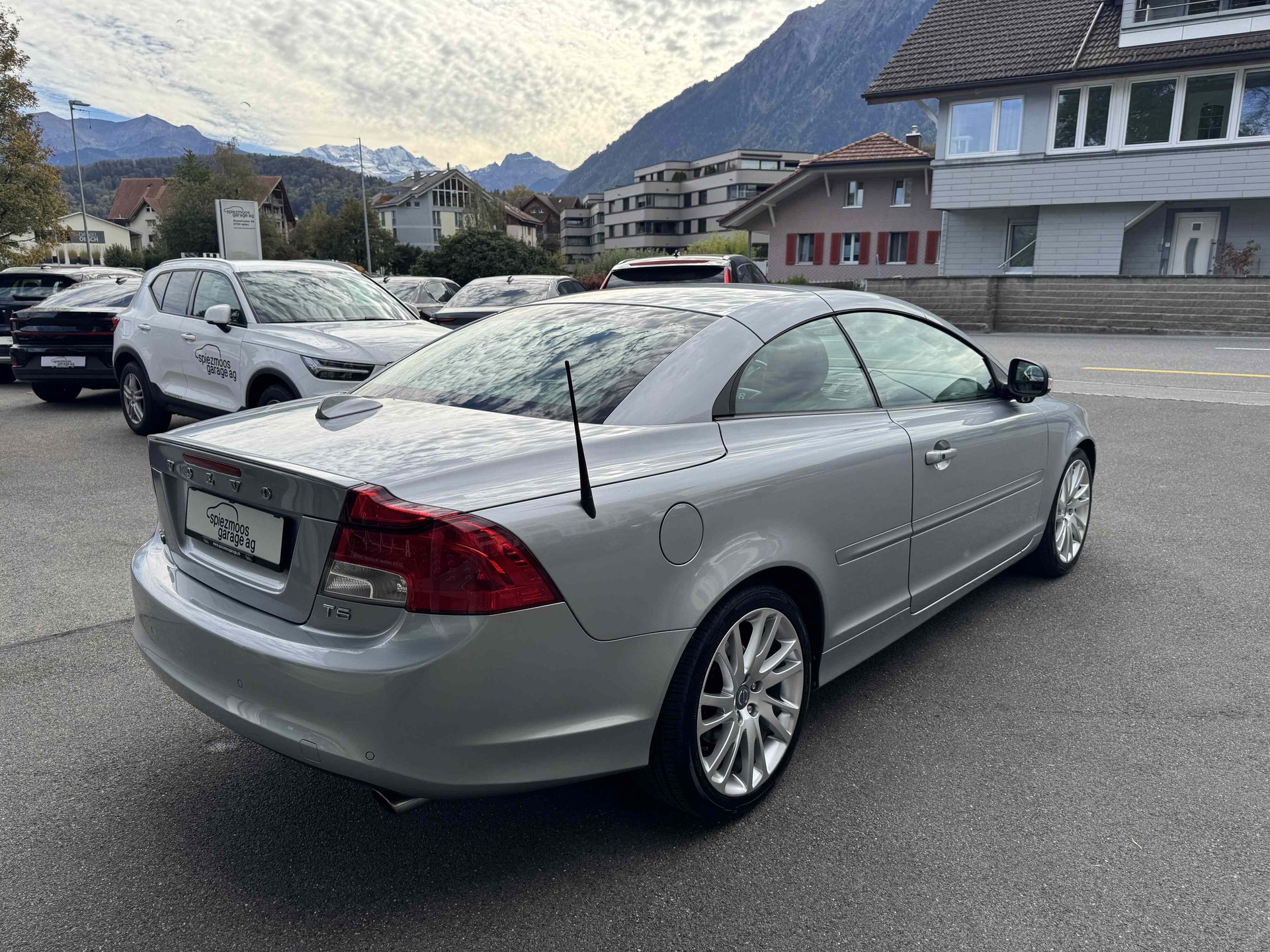 VOLVO C70 Cabriolet 2.5 20V T5 230 Summum-image-12