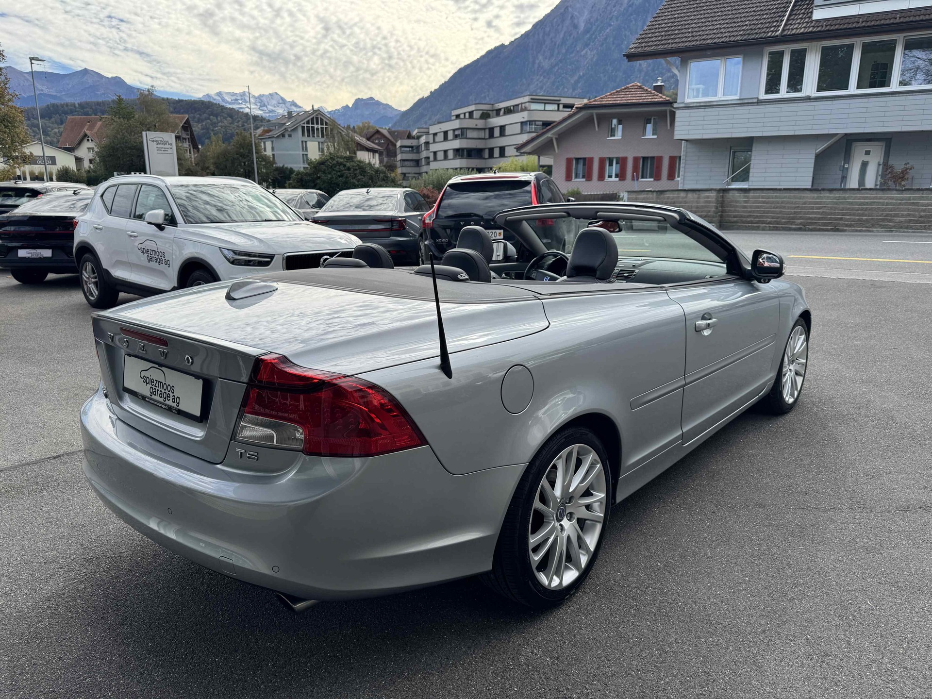 VOLVO C70 Cabriolet 2.5 20V T5 230 Summum-image-3