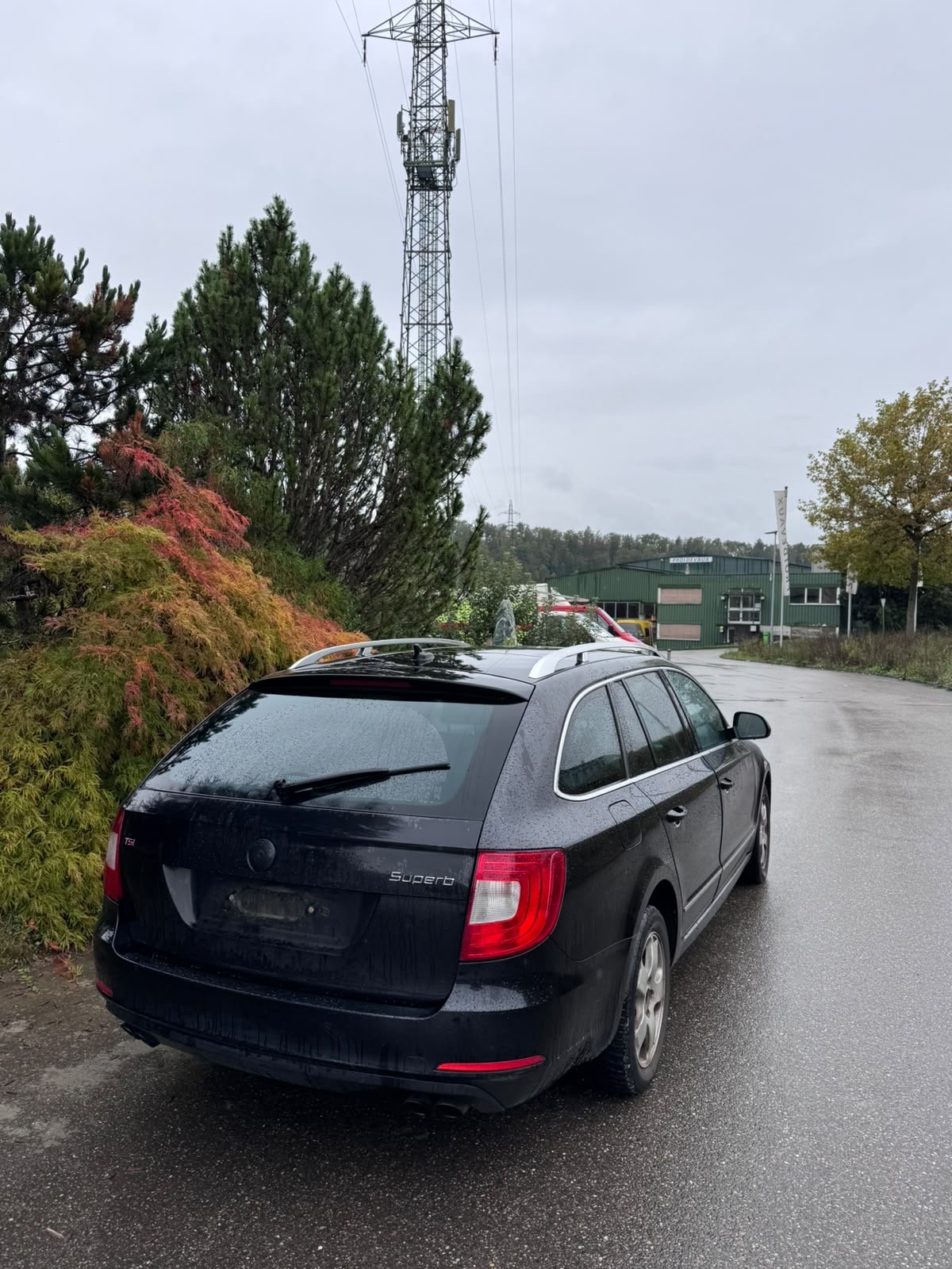 SKODA Superb Combi 2.0 TSI Ambition DSG-image-5