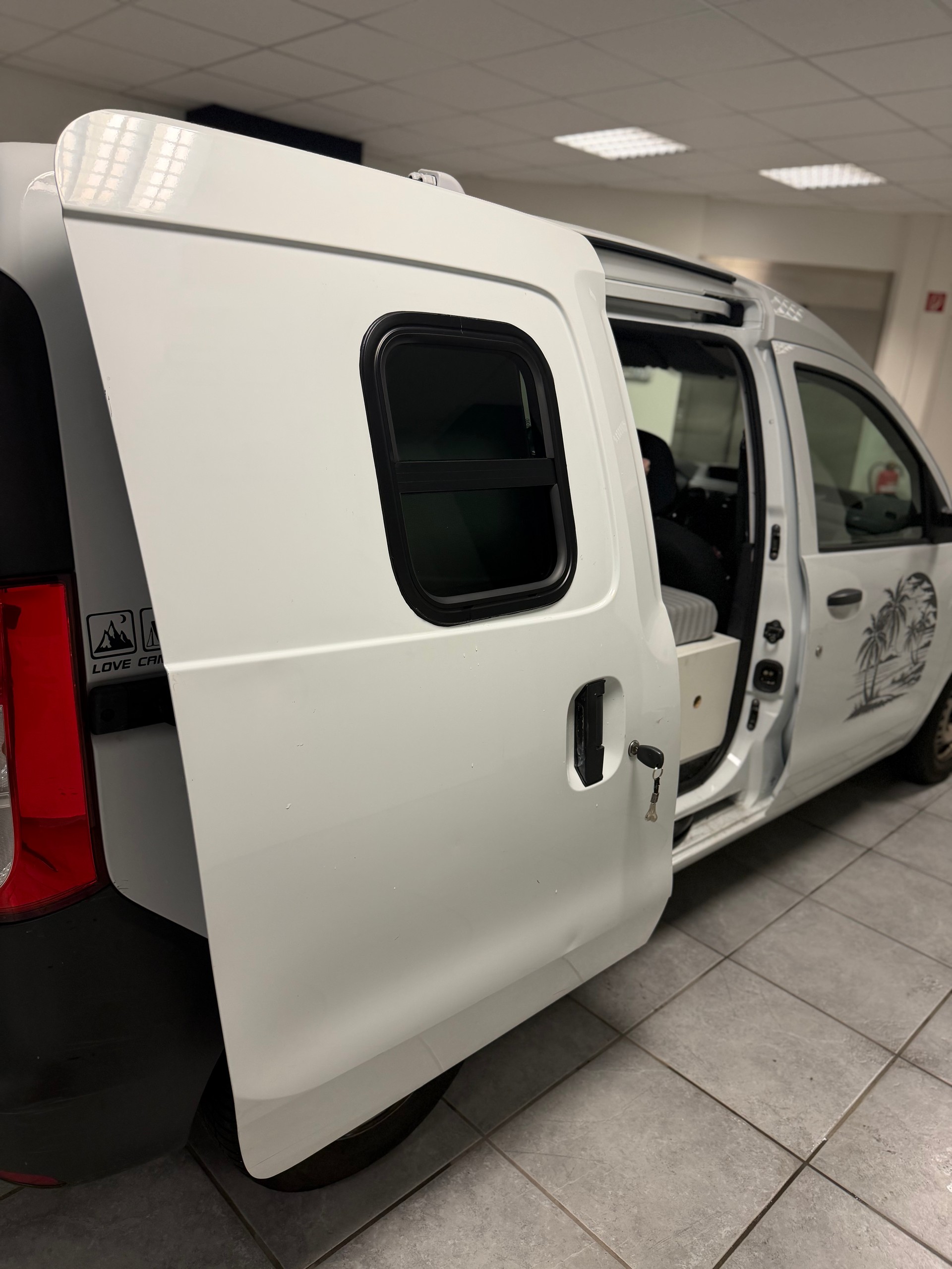 DACIA Dokker 1.6 Ambiance-image-27