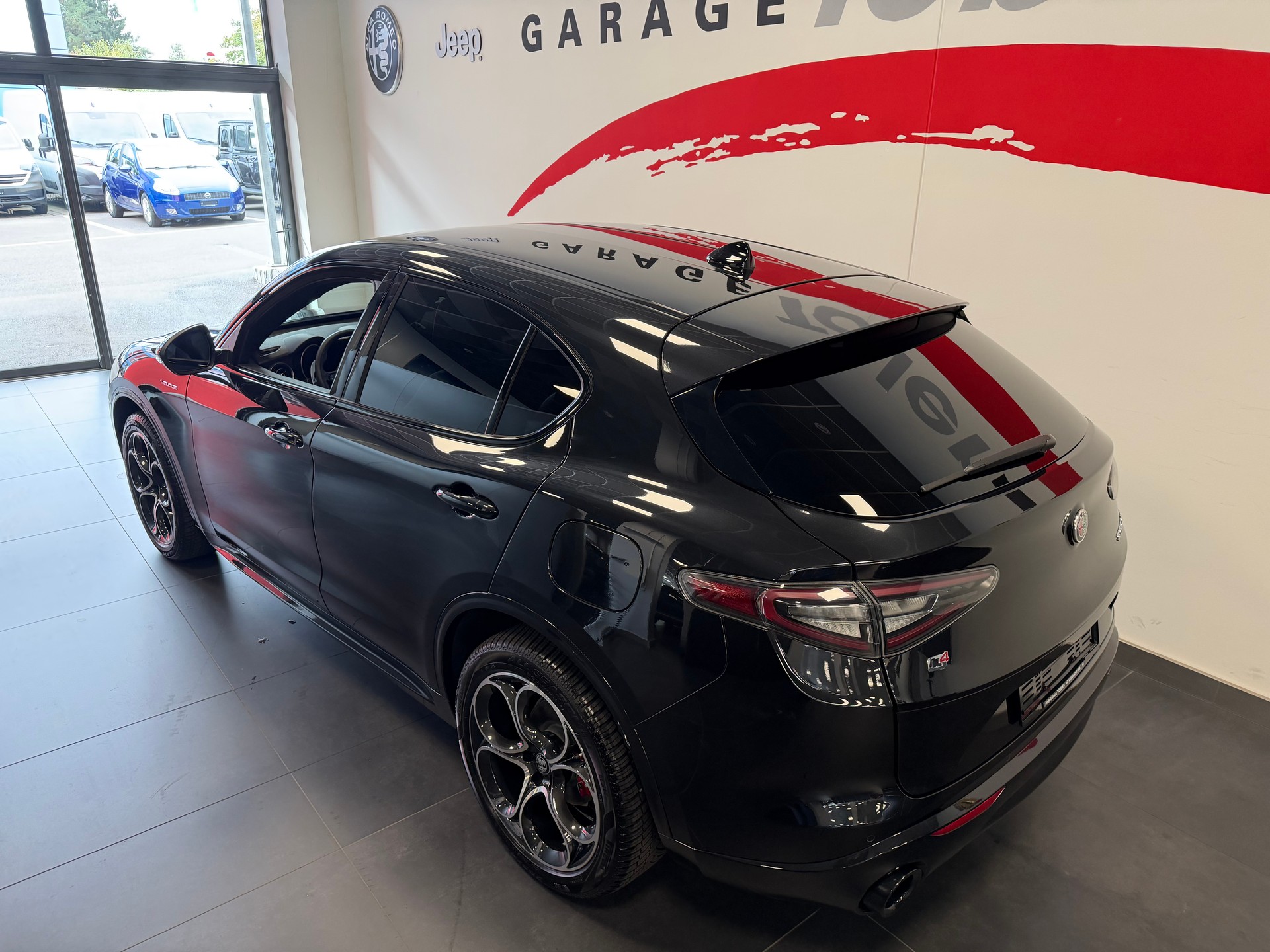 ALFA ROMEO Stelvio 2.2 JTDM Veloce Q4 AT8-image-13