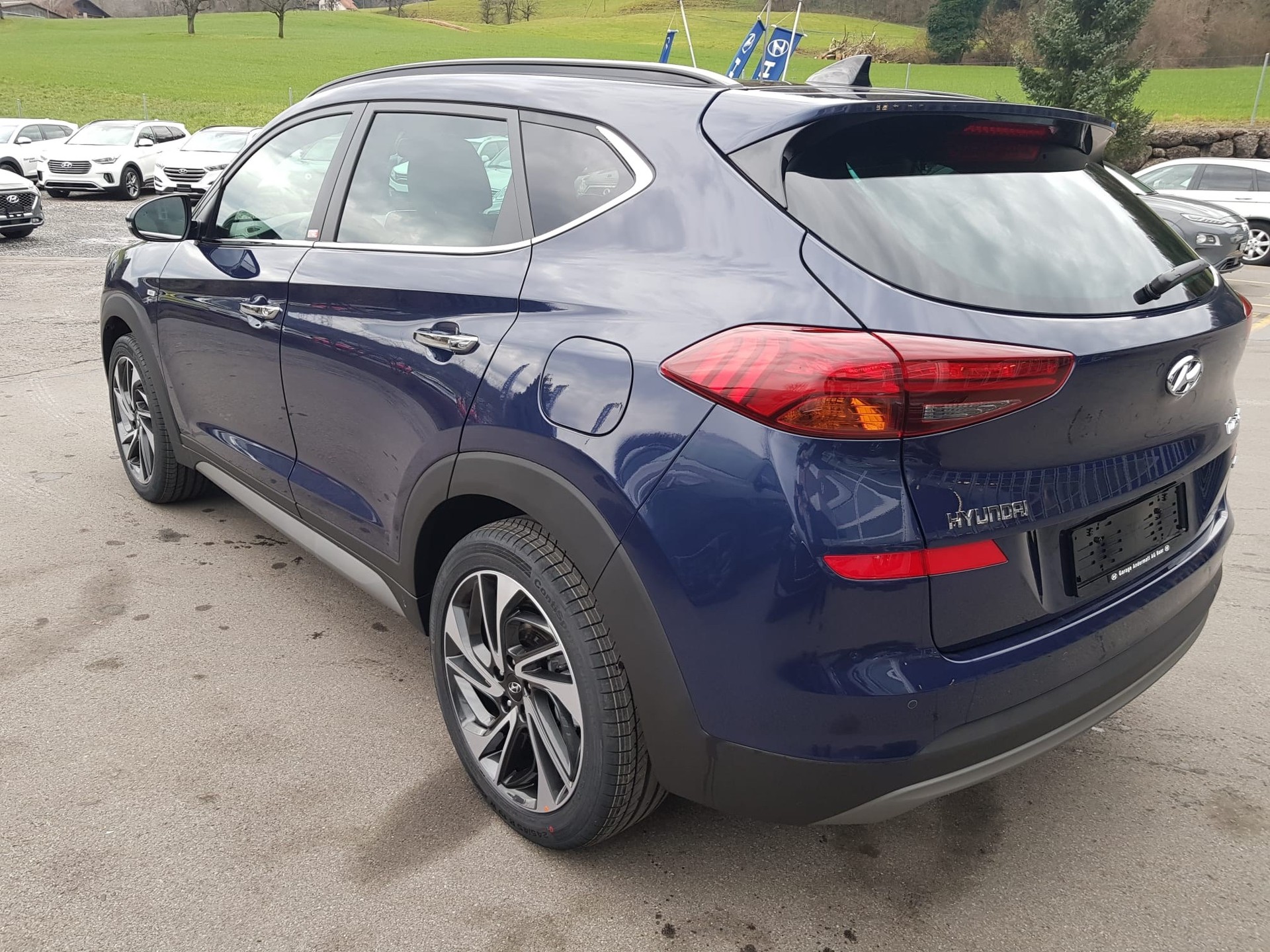 HYUNDAI Tucson 2.0 CRDI Vertex Mild Hybrid 4WD Automatic-image-3