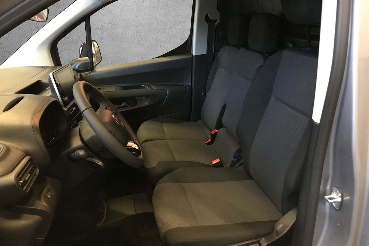 FIAT E-Doblo L1 50kWh 800kg Pro-image-10