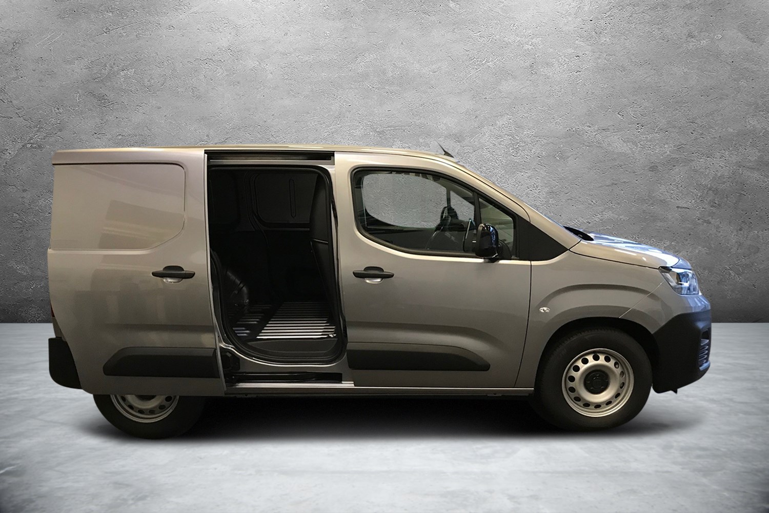 FIAT E-Doblo L1 50kWh 800kg Pro-showroom-element-2