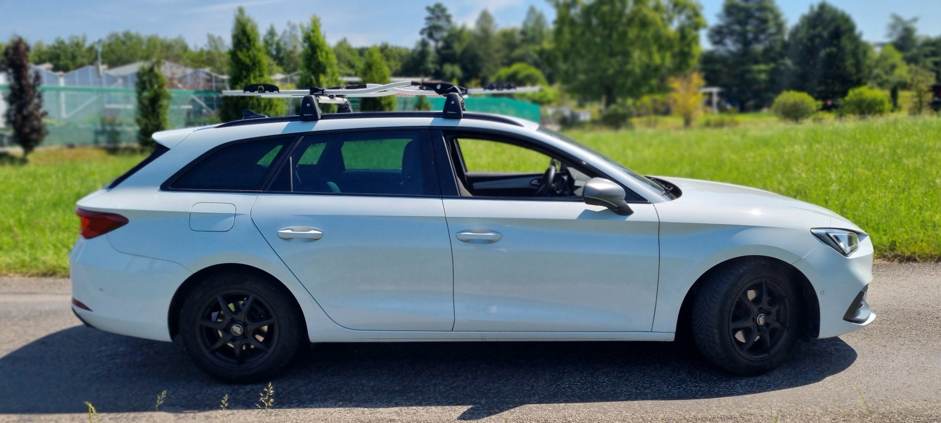 SEAT Leon ST 1.5 eTSI DSG 150 FR-image-2