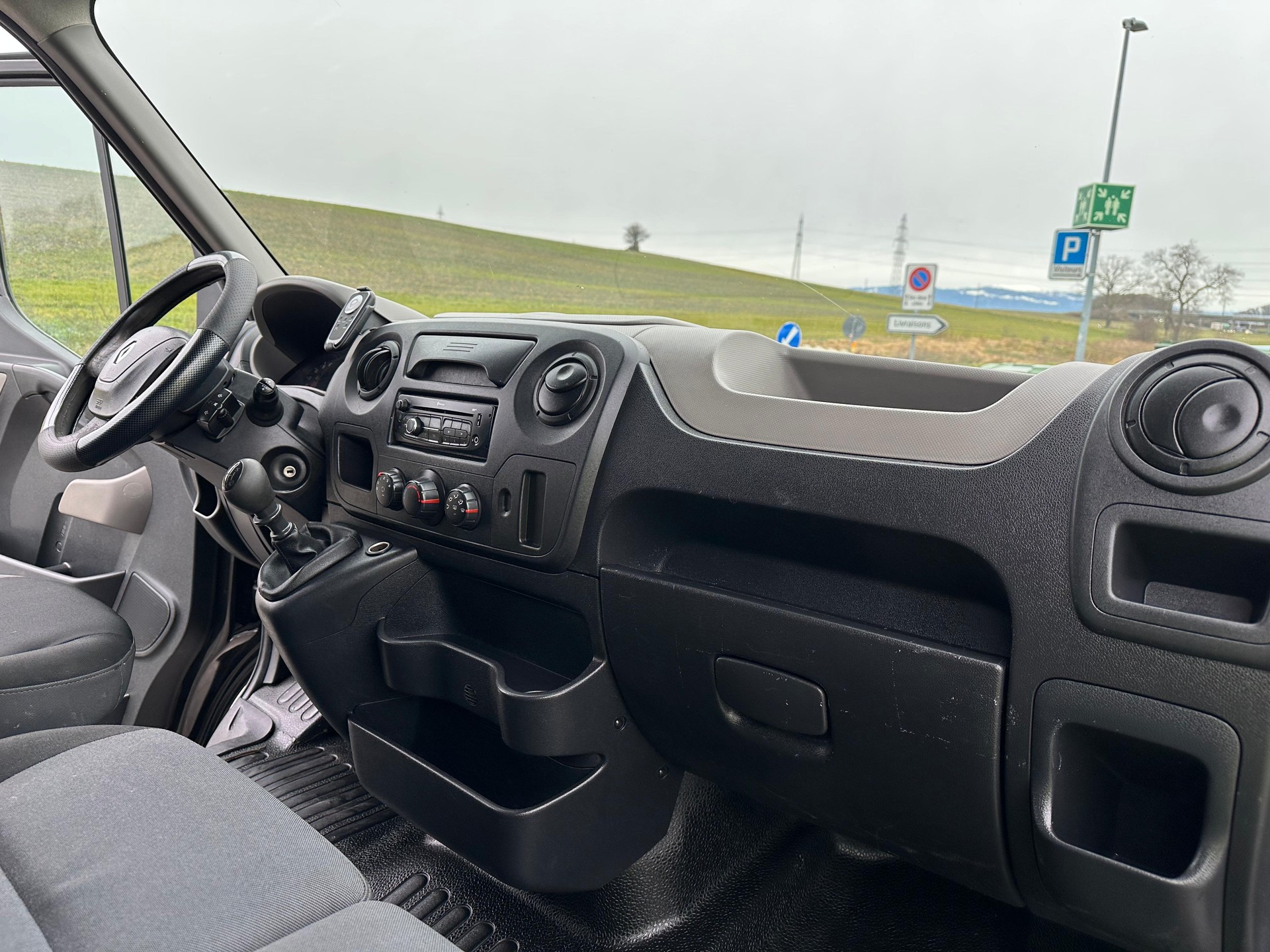 RENAULT Master T35 2.3dCi-image-27