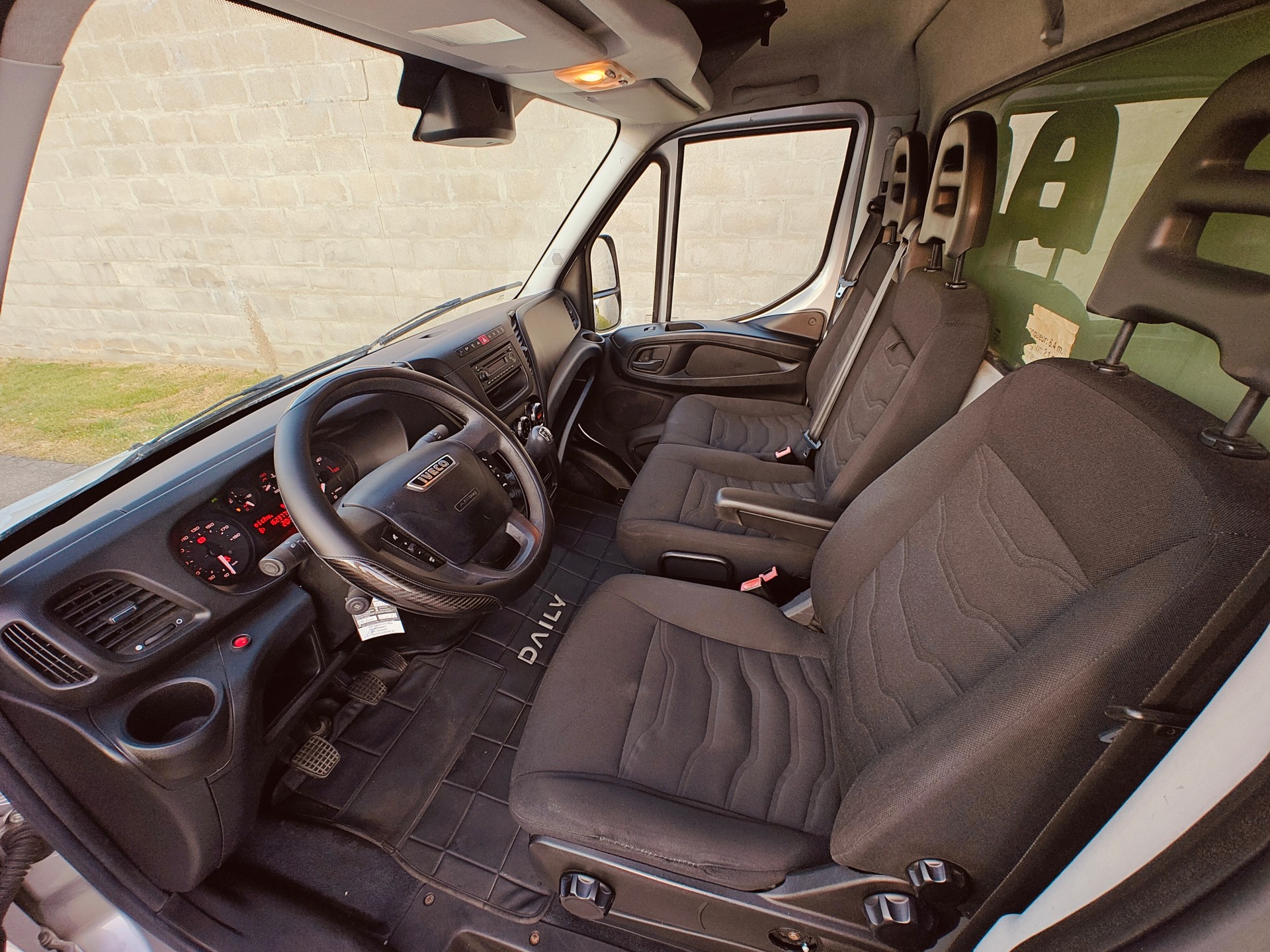 IVECO 35C15 - Klima - Tempomat - Hebebühne-image-8