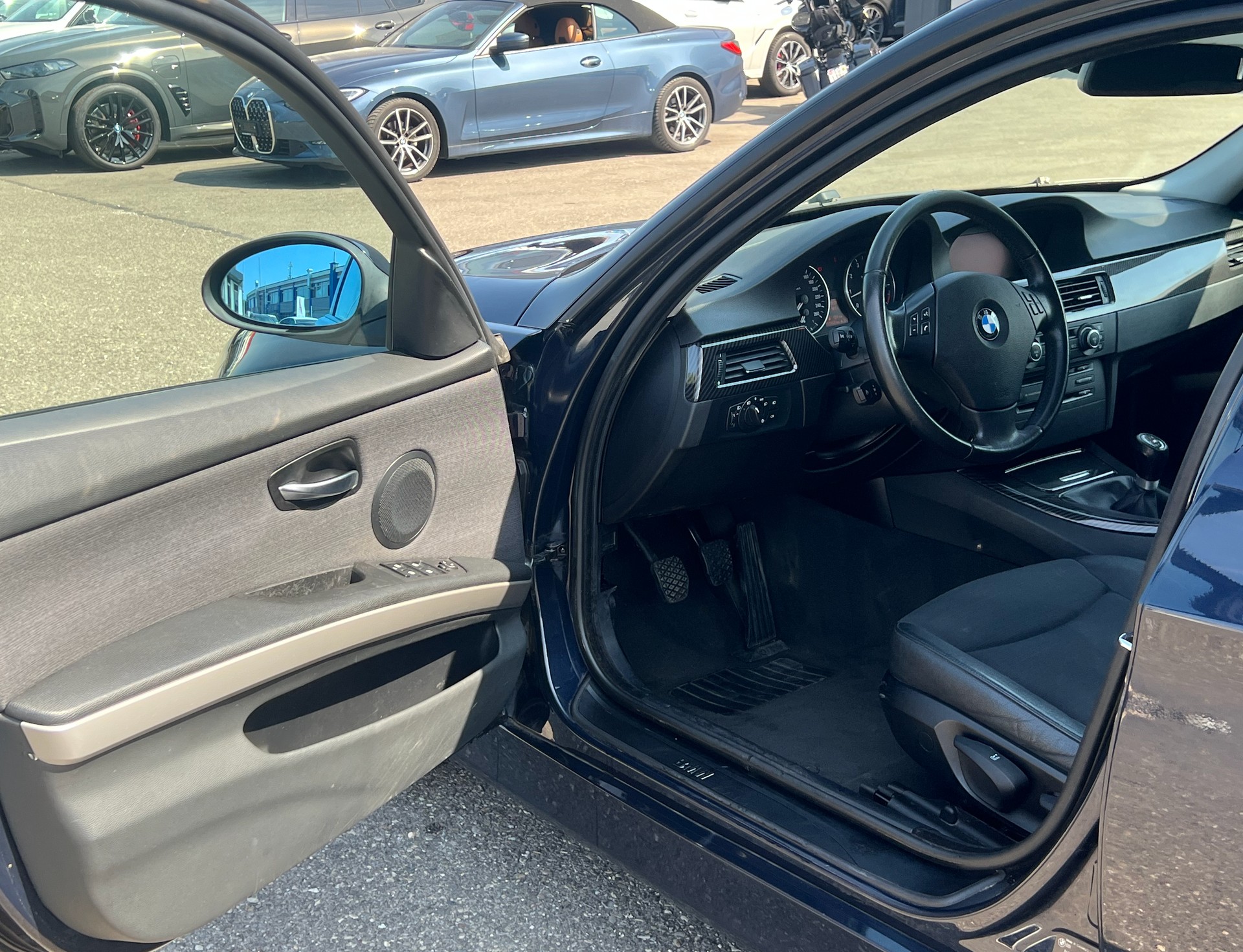 BMW 320i Touring *Ab MFK*-image-3