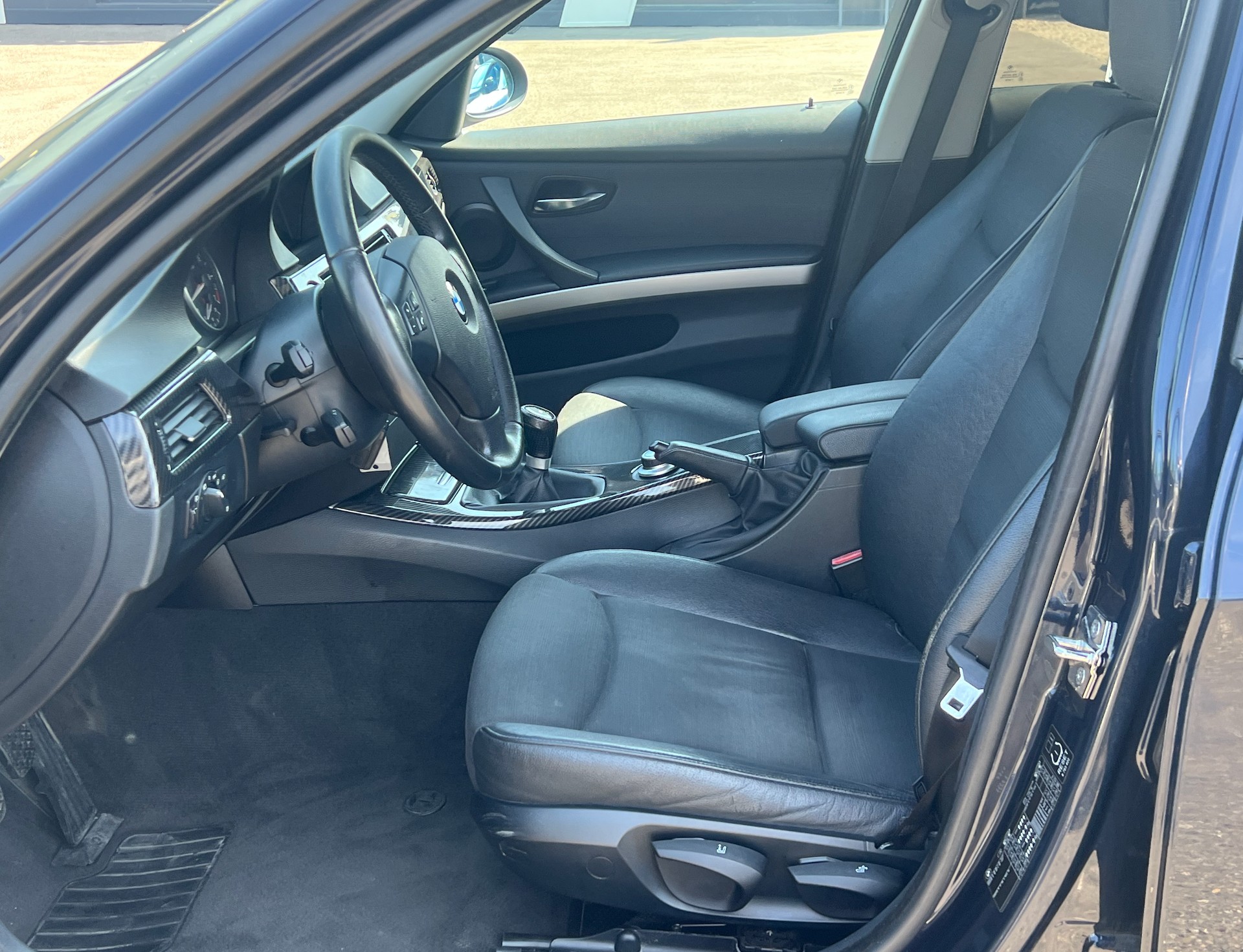 BMW 320i Touring *Ab MFK*-image-4