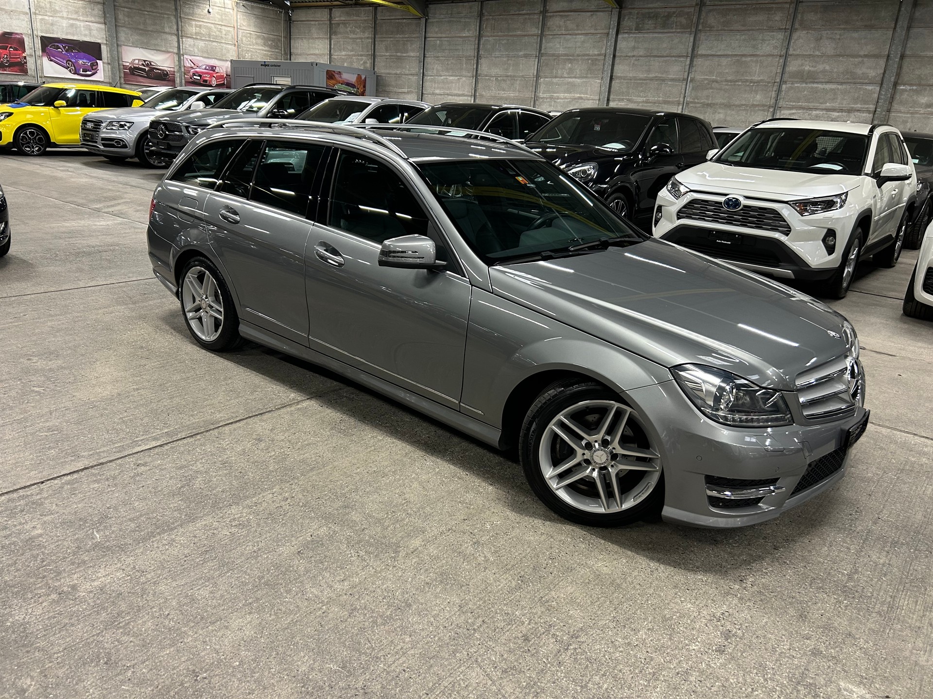 MERCEDES-BENZ C 220 CDI AMG-LINE 4Matic 7G-Tronic-image-0