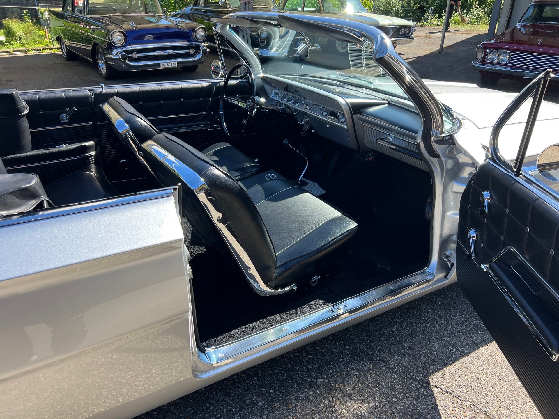 CHEVROLET Impala SS-image-6